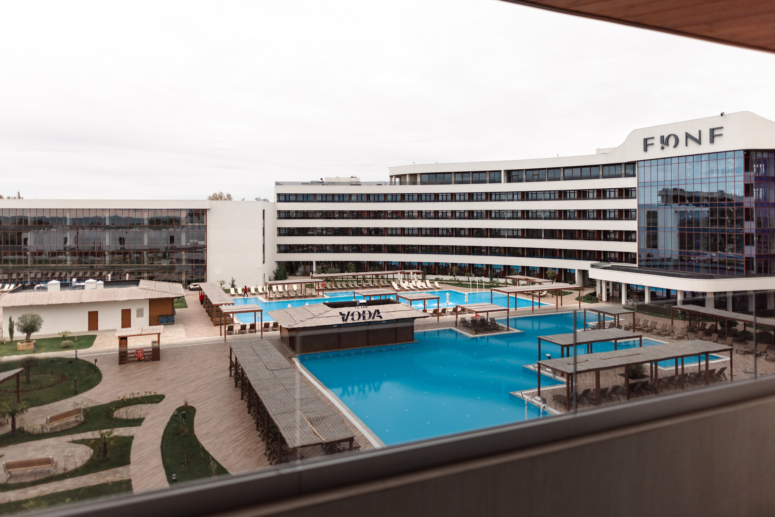 Аквазона для отеля FЮNF Luxury Resort & Spa. Фотограф Олег Сотник