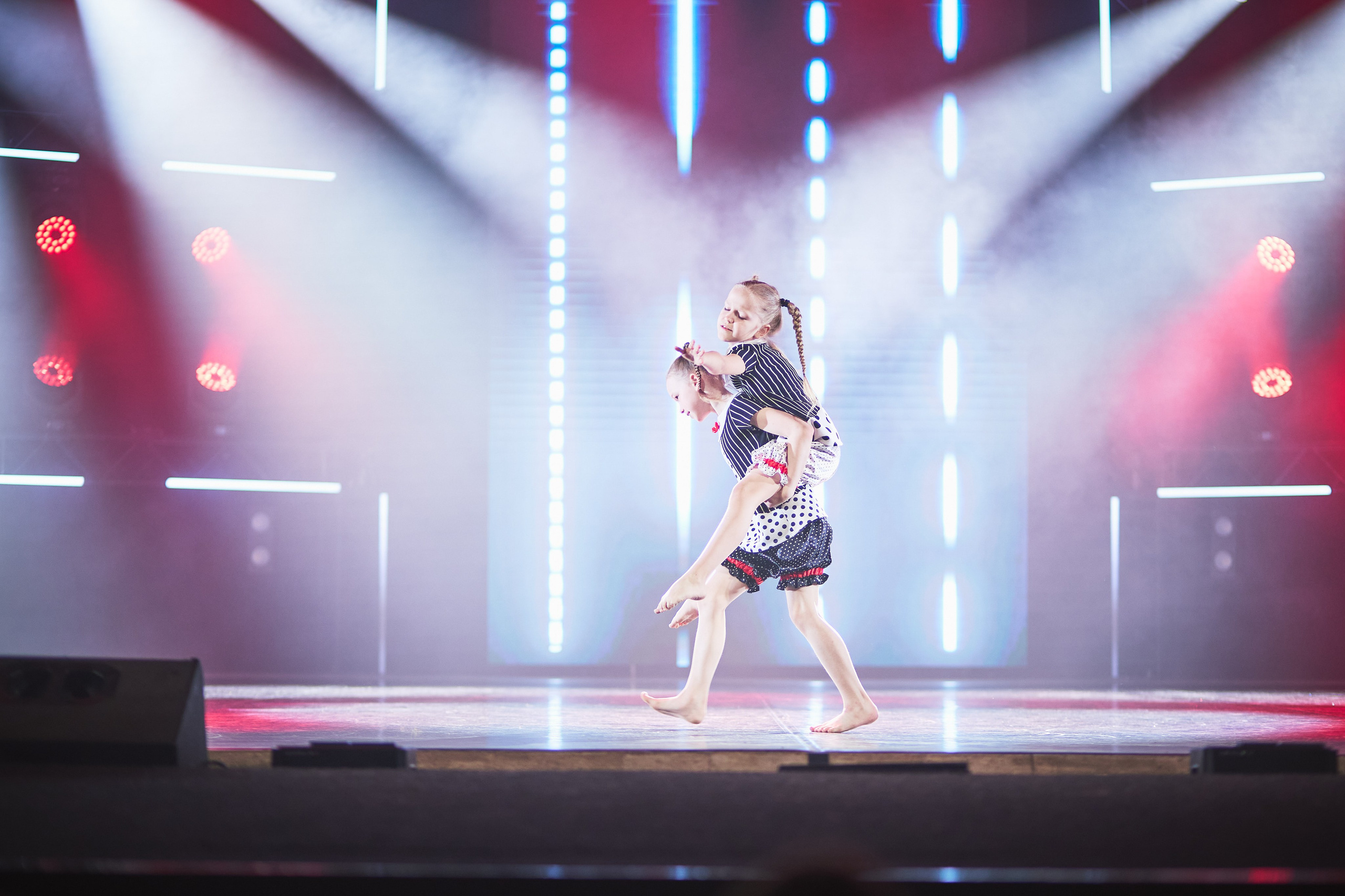 Танцы, концерты. Свадебный фотограф Андрей Шмаргунов в Кирове