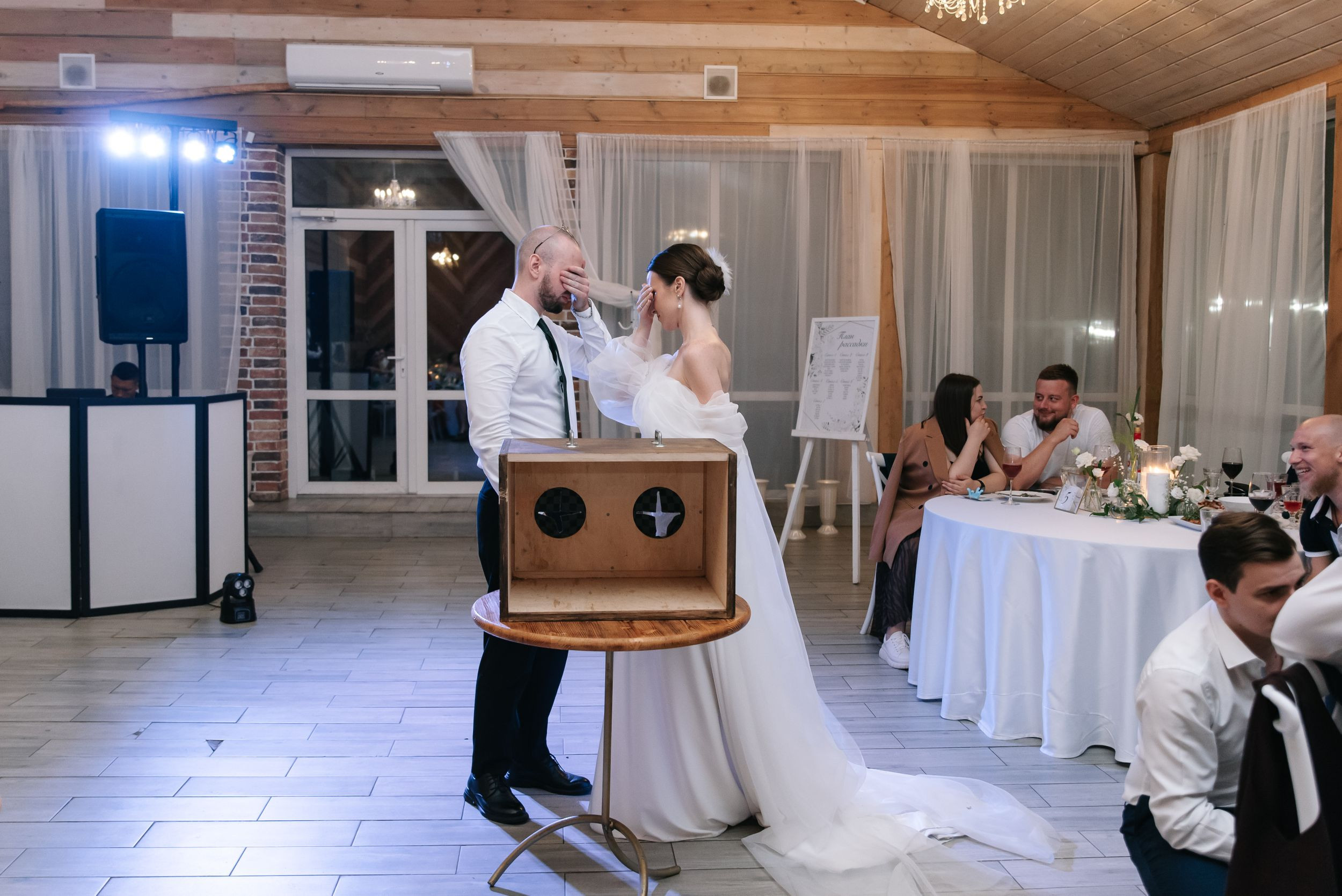 Вова и Света. Ведущий на свадьбу в Москве Зубков Алексей