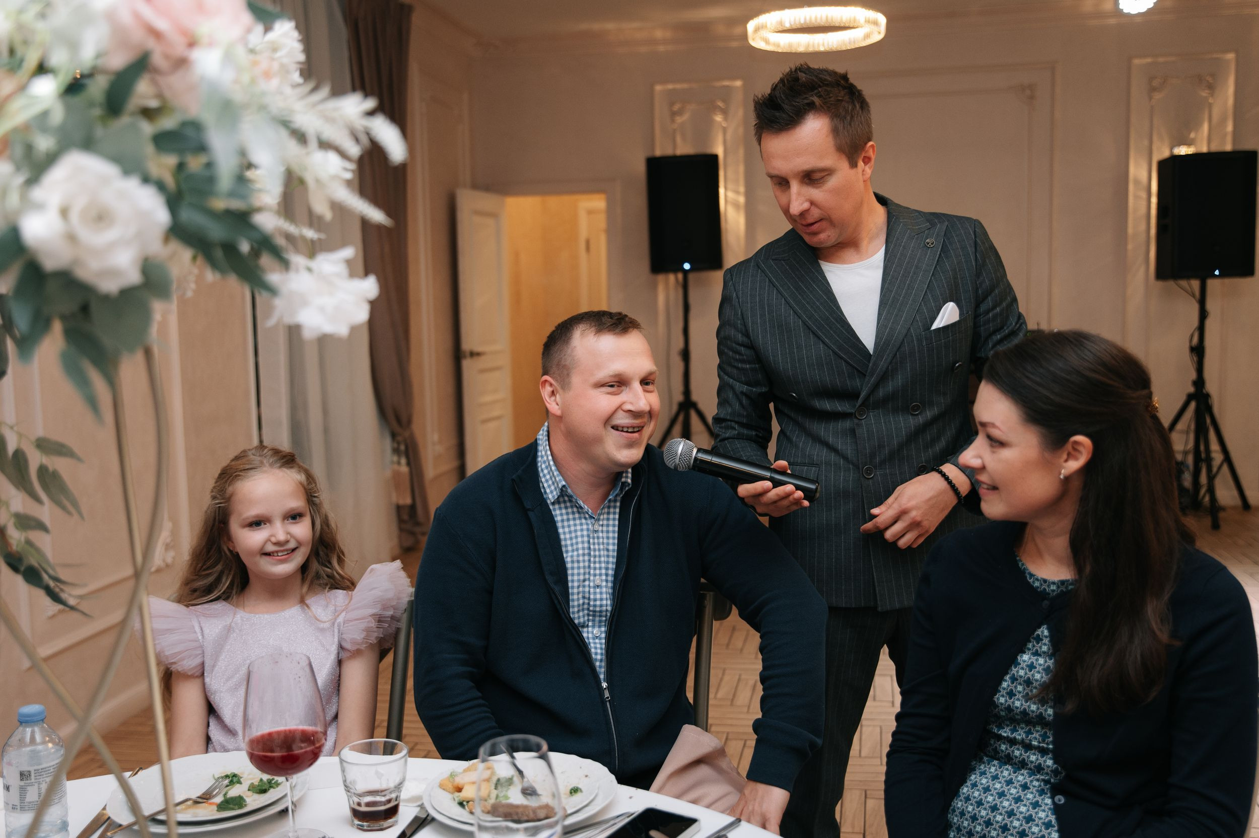 Андрей и Катя. Ведущий на свадьбу в Москве Зубков Алексей