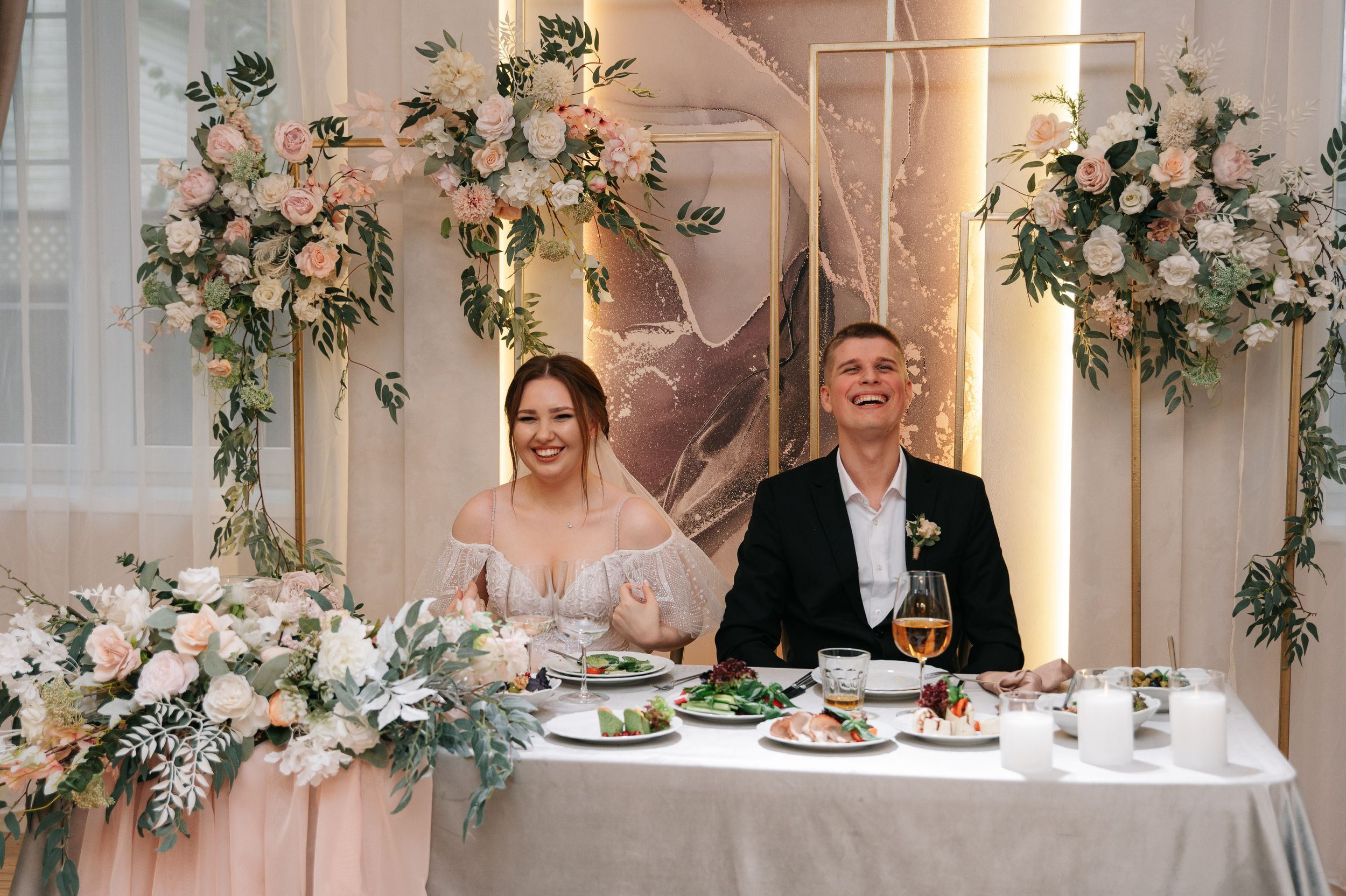 Андрей и Катя. Ведущий на свадьбу в Москве Зубков Алексей