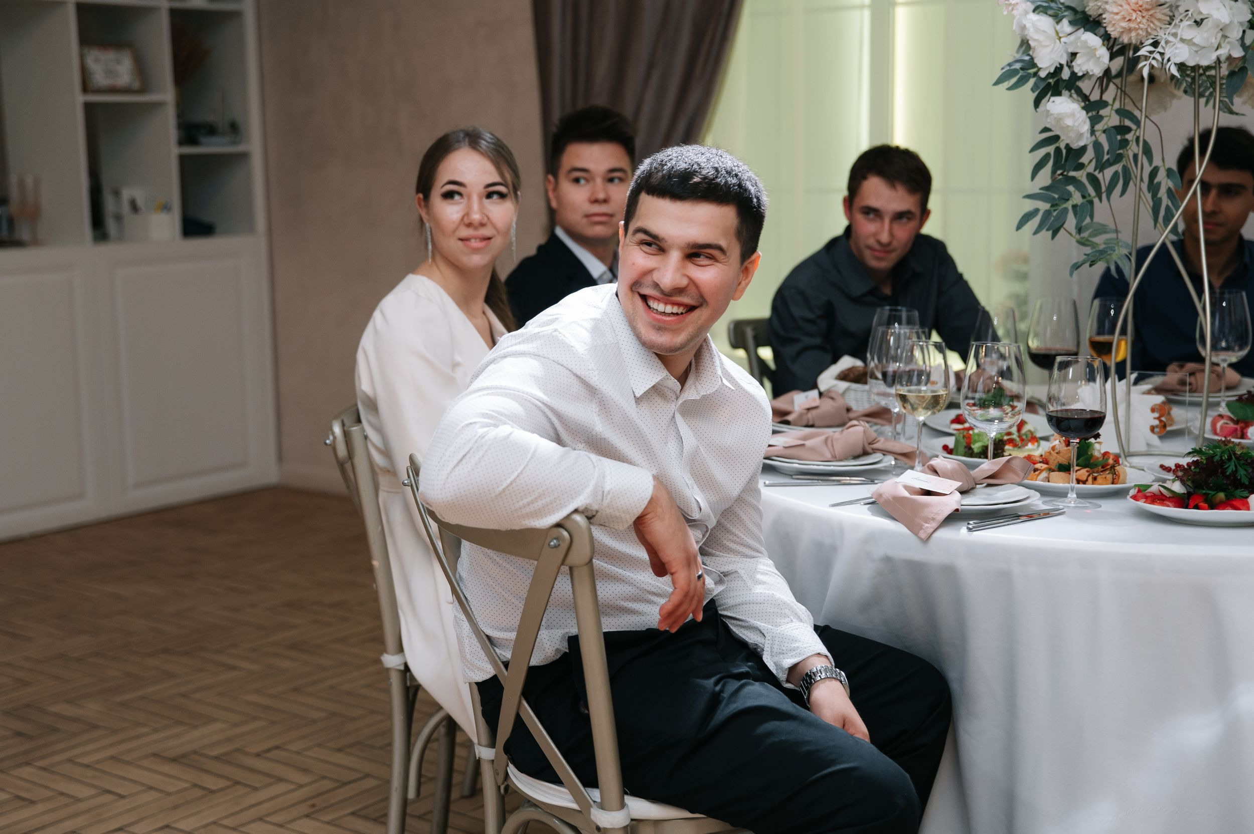 Андрей и Катя. Ведущий на свадьбу в Москве Зубков Алексей