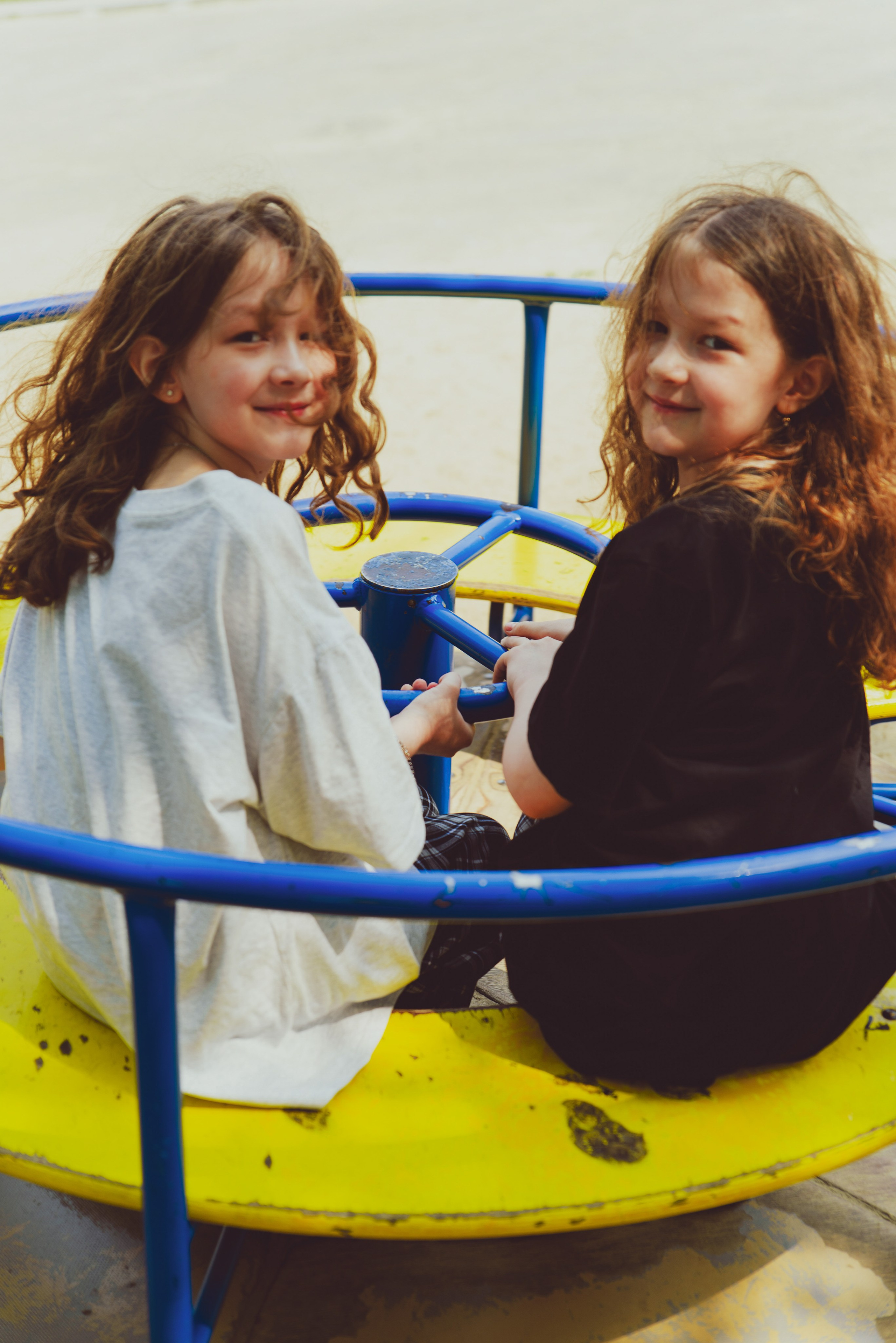 Семьи и дети. Айсылу Счастливая — Фотограф | Ретушёр | Нейрокреатор