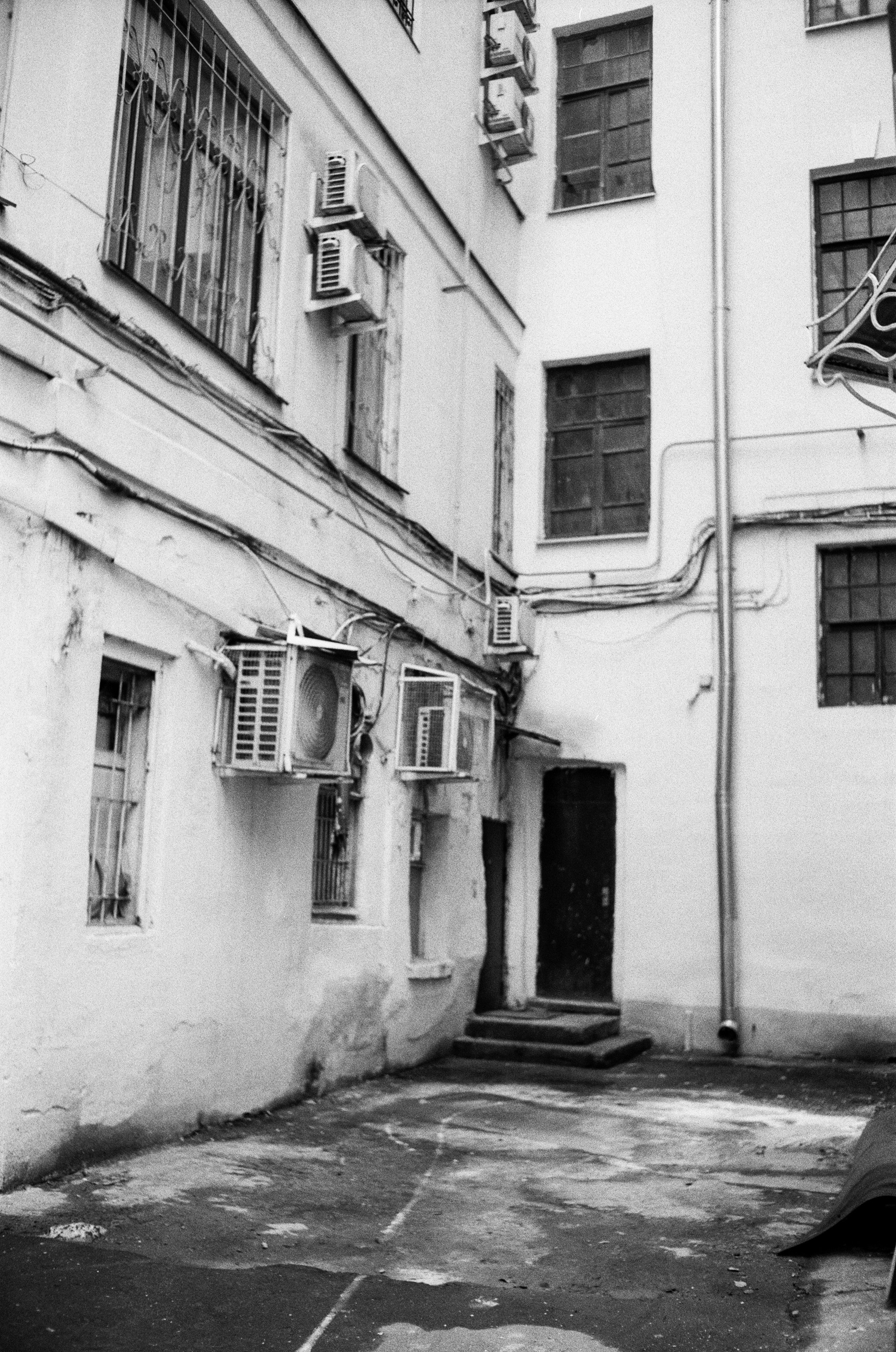 Чистые пруды, Покровка, Потаповский переулок / Ricoh FF-1