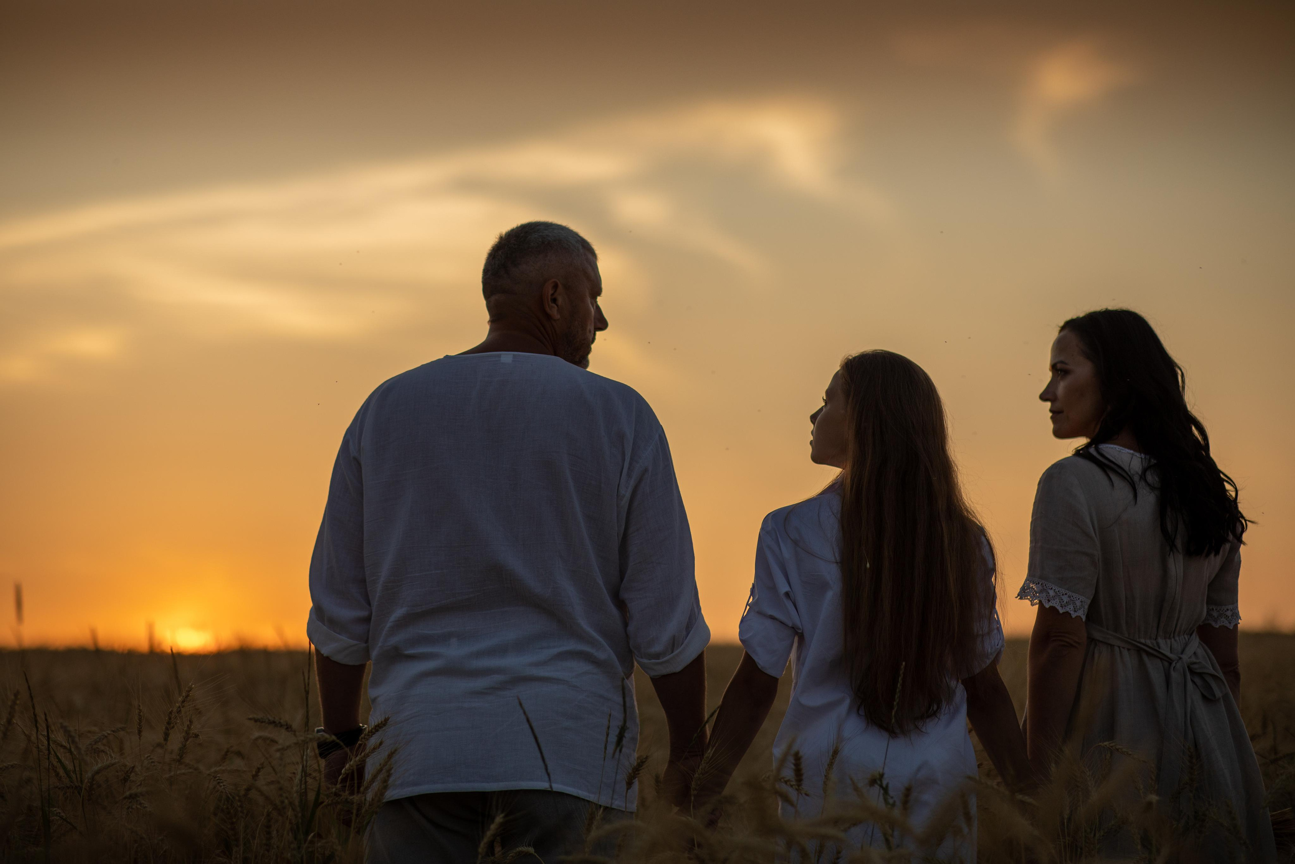 Фотосессия для Владимира, Ангелины, Эвелины. Женский семейный фотограф Тула Москва Захарова Анна