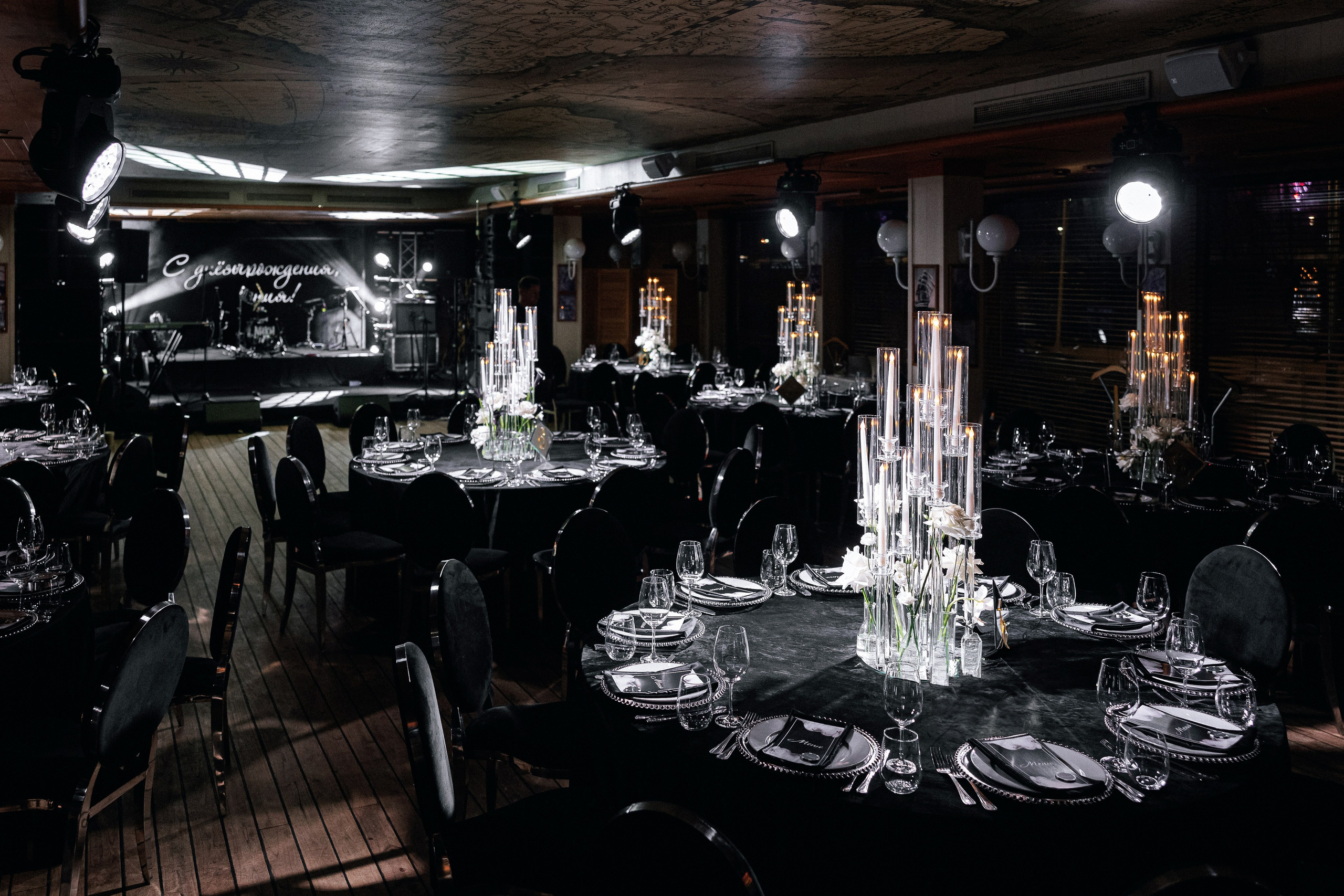 Частное событие | 03.01.2024 | г. Москва, ресторан «Ласточка». МашаШарики | Декоратор | Москва