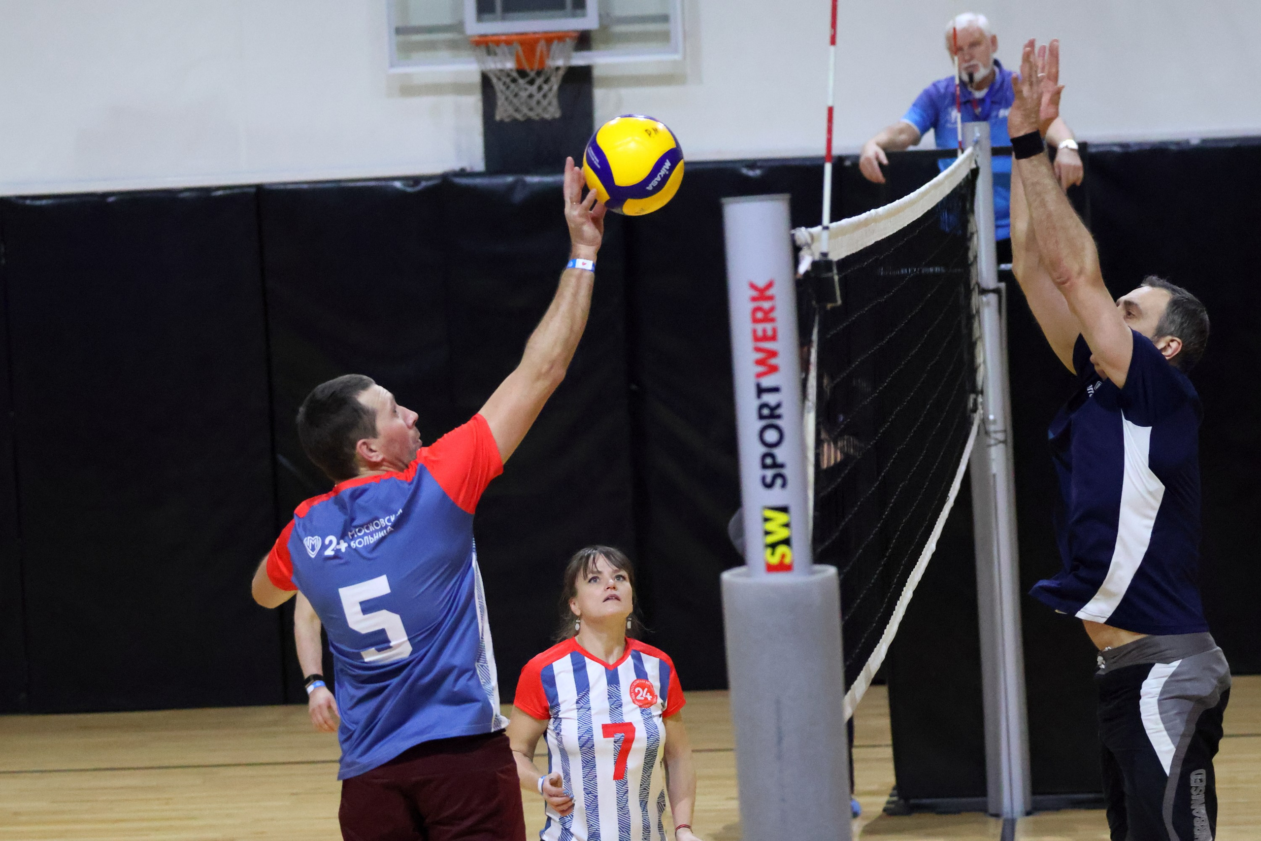 ГКБ 24. Волейбол. Спартакиада ДЗМ. Спортивный и репортажный фотограф Ермакова Светлана