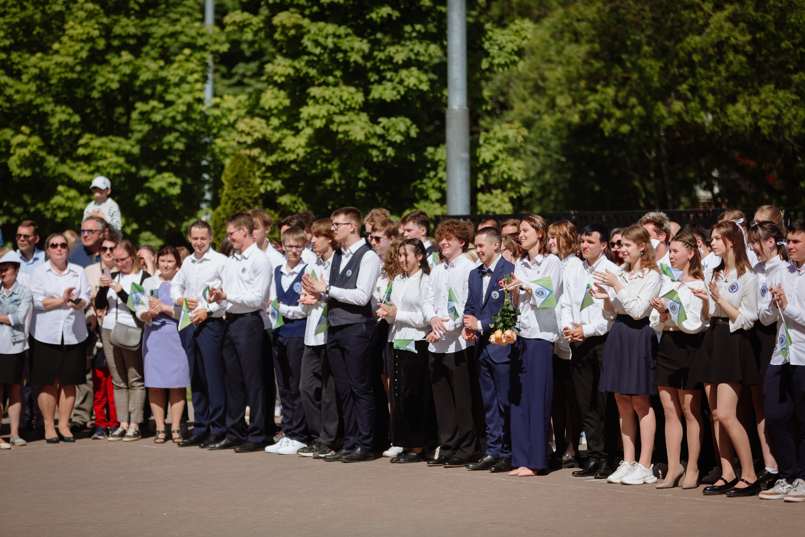 Последний звонок 2024 (2 часа фотосъемки). Профессиональный фотограф Надежда Антонова
