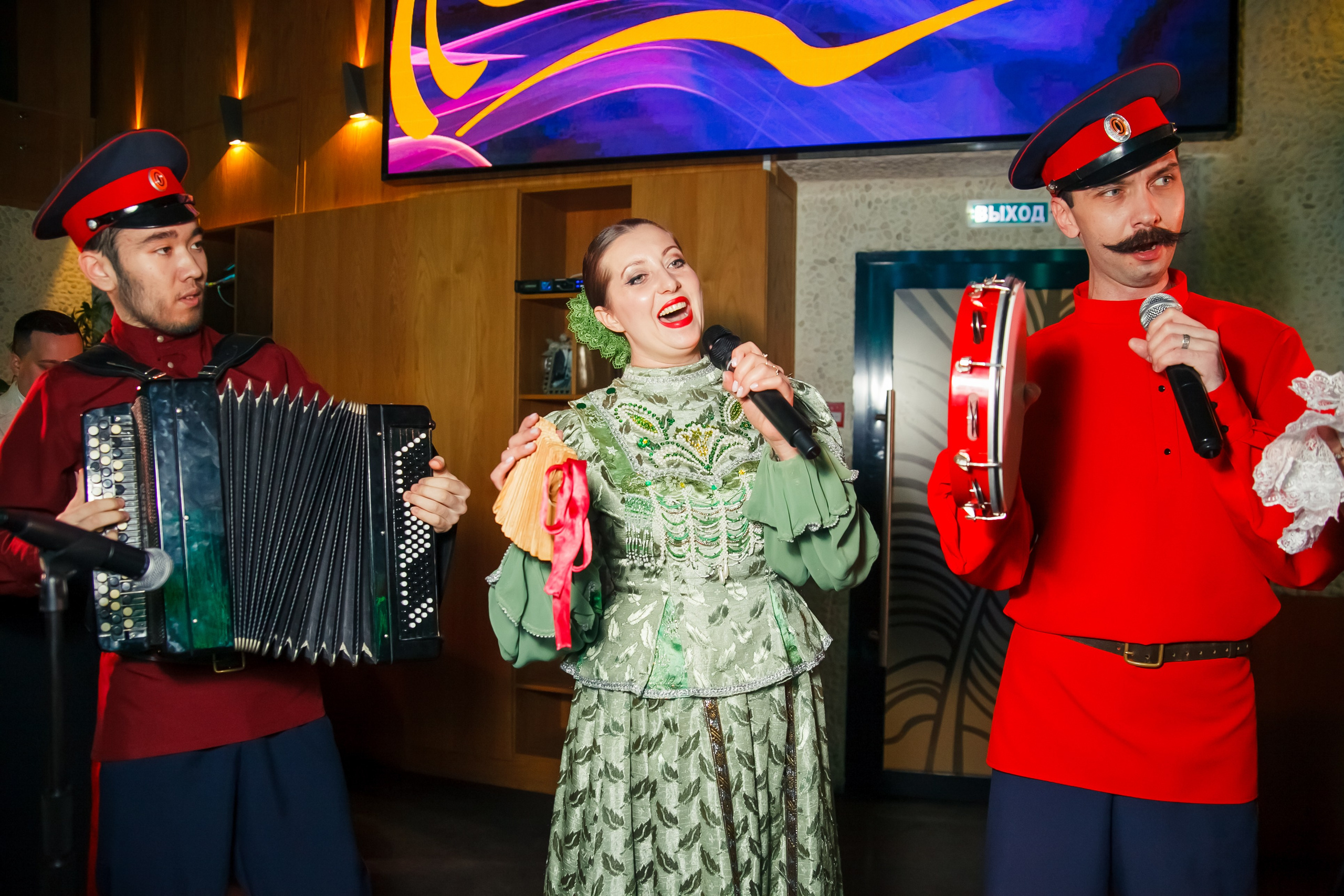 Гастроужин в ресторане Река с Шефповаром Владиславом Пискуновым. Свадебный и детский фотограф в Волгограде Слава Белов