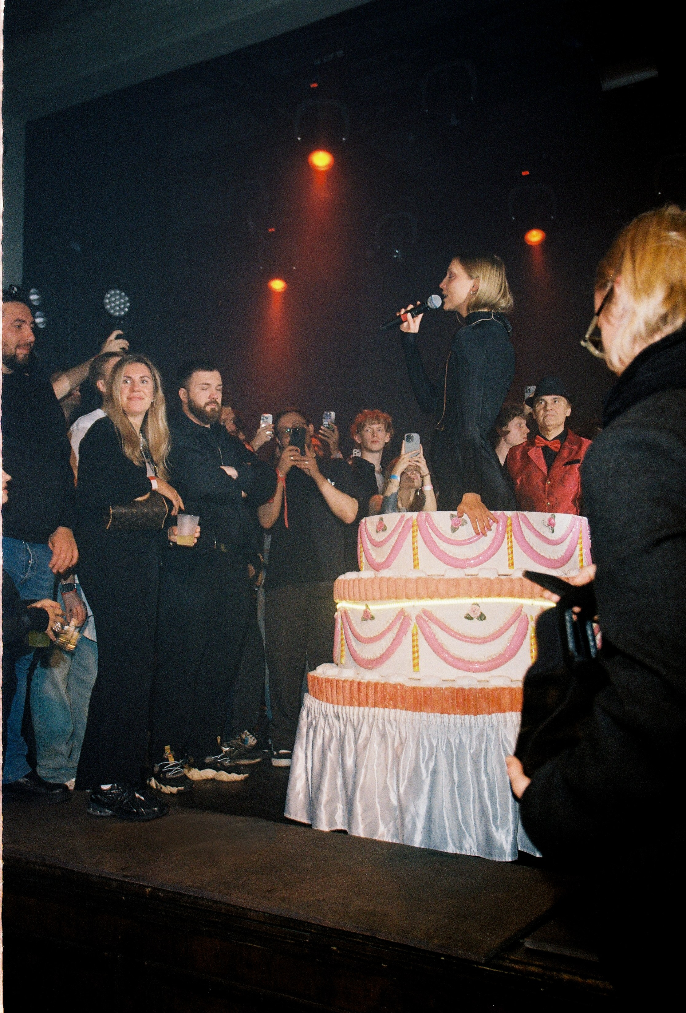 Альфа Кристалл 1 год. Илья Симонов фотограф москва