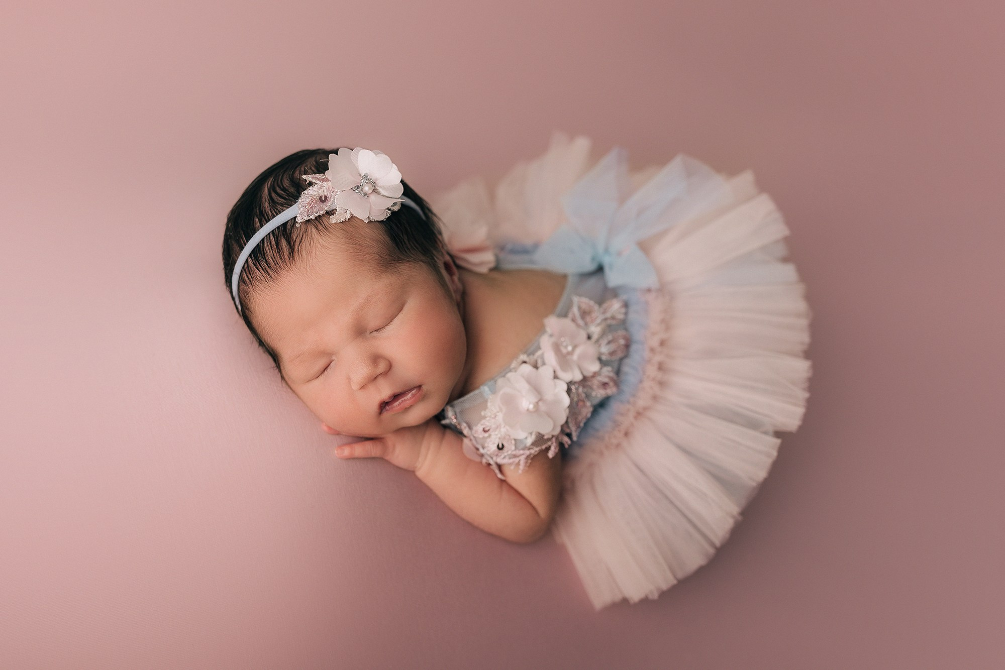 Оливия 10 дней. Семейный фотограф новорождённых в Серпухове Юлия Новикова +79637785957