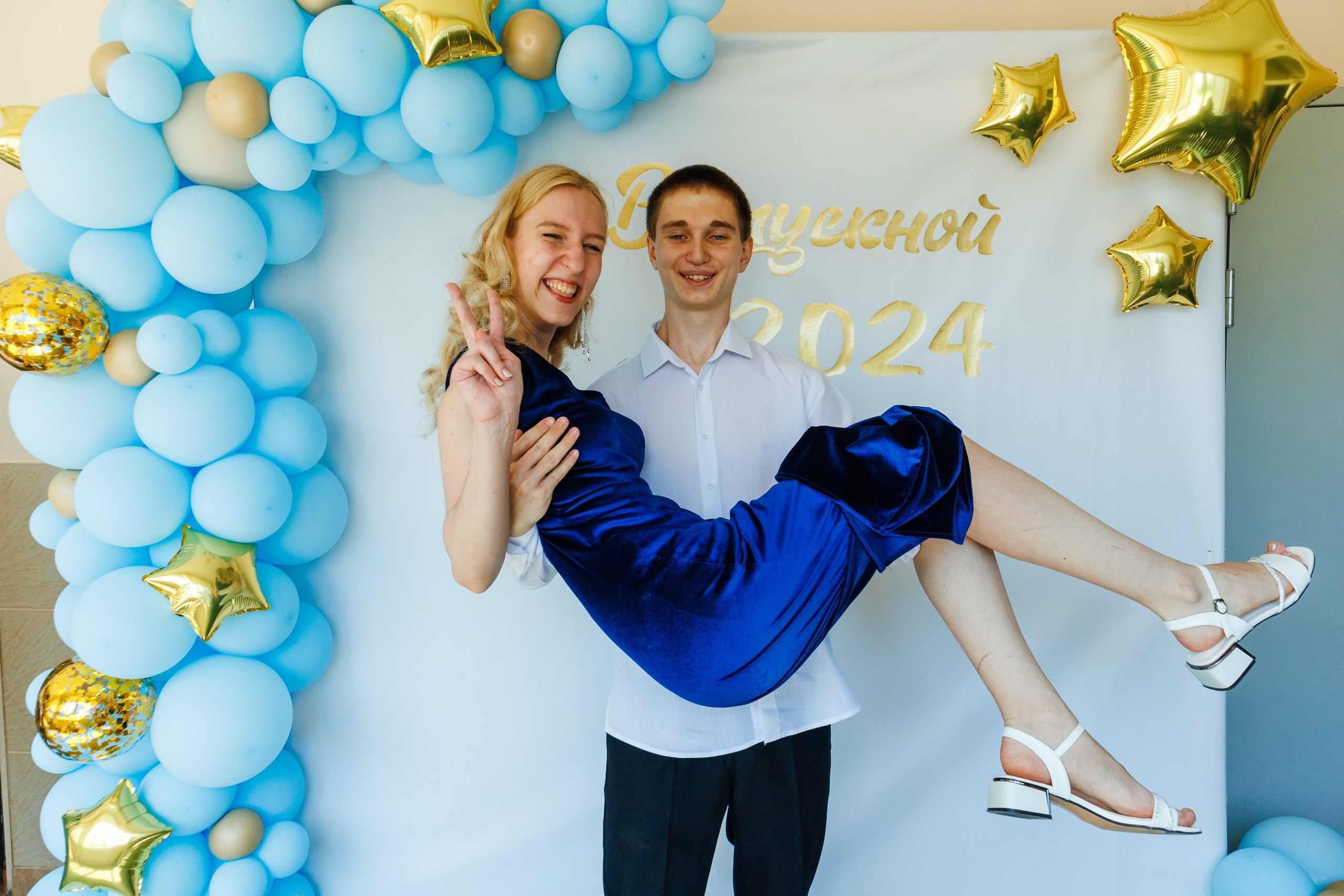 Выпускники школа 196. Фотограф в Новосибирске Евгений Маслов