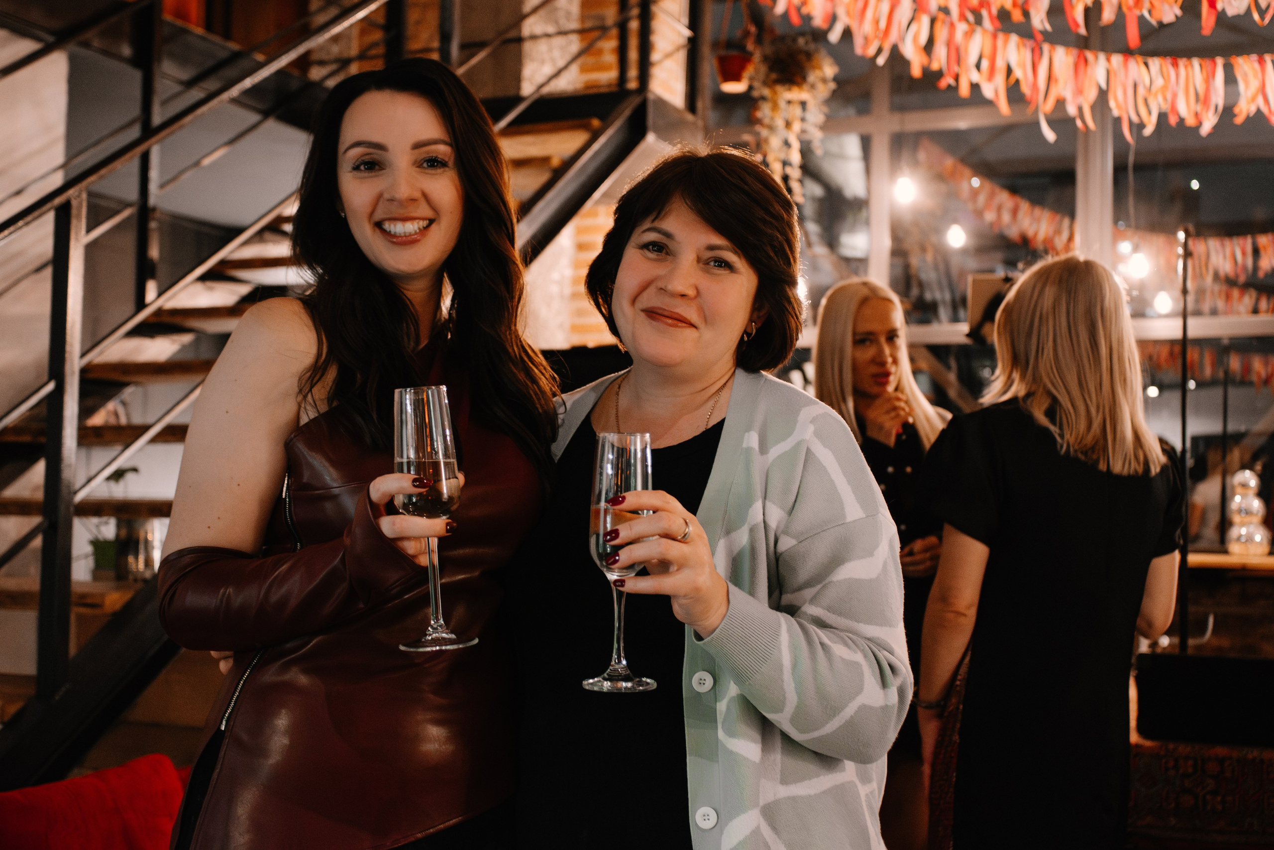 Квартирник MUZOTEKA: «Осенний ДеПесняк». Фотограф в Челябинске Любовь Денисенко