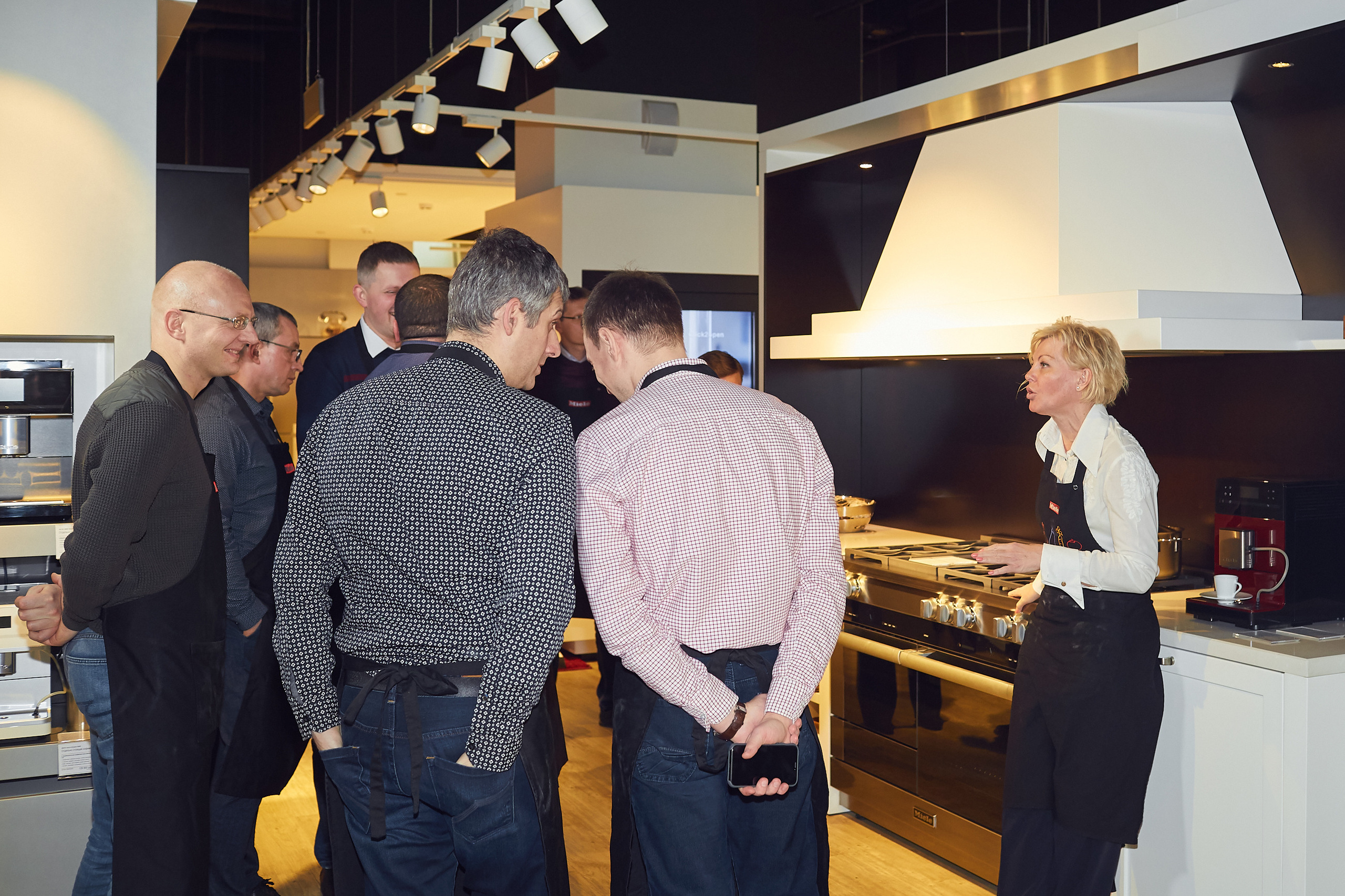 Гастроужин с Miele. Александр Осин — корпоративный и семейный фотограф в Москве