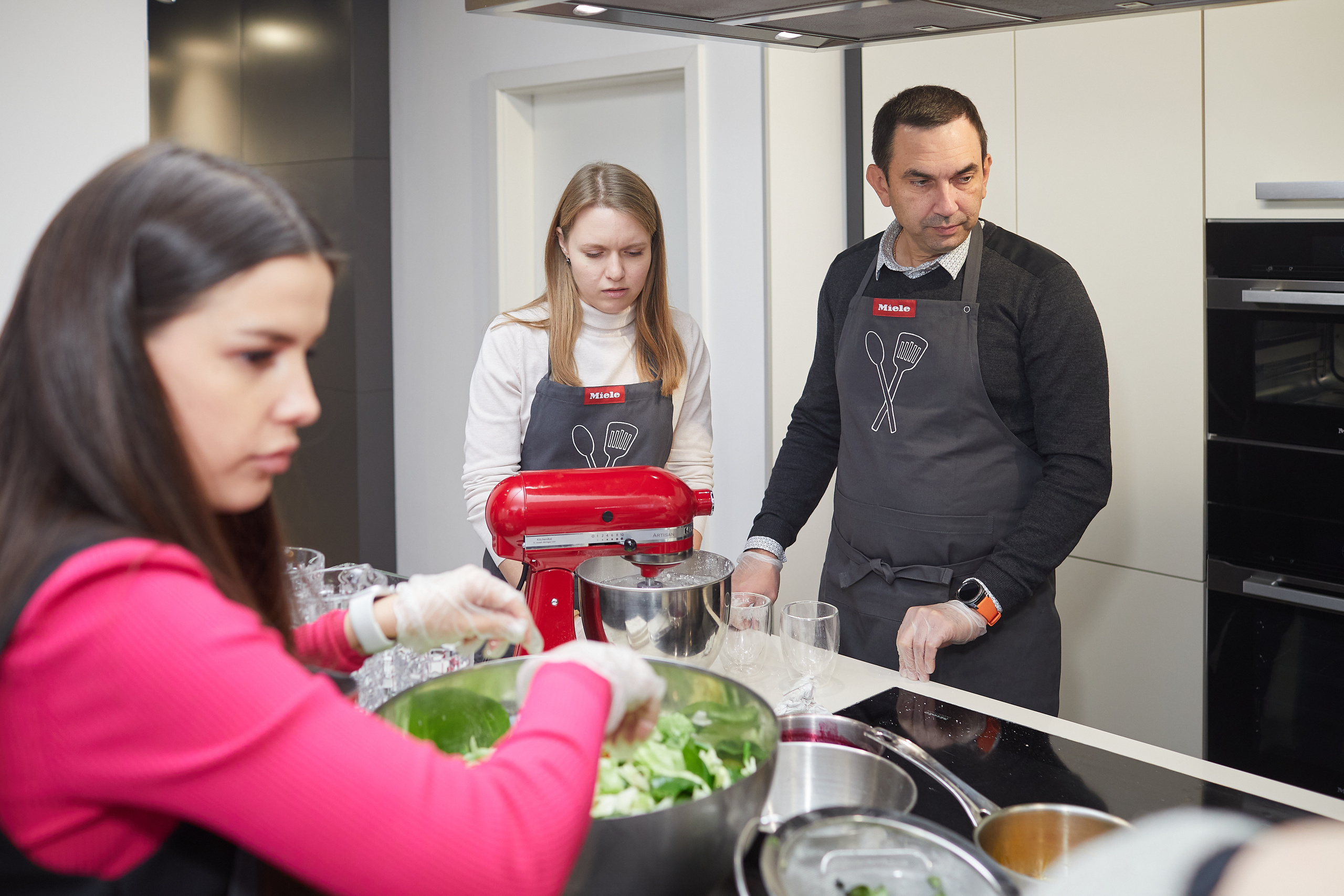 Готовим с техникой Miele. Александр Осин — корпоративный и семейный фотограф в Москве