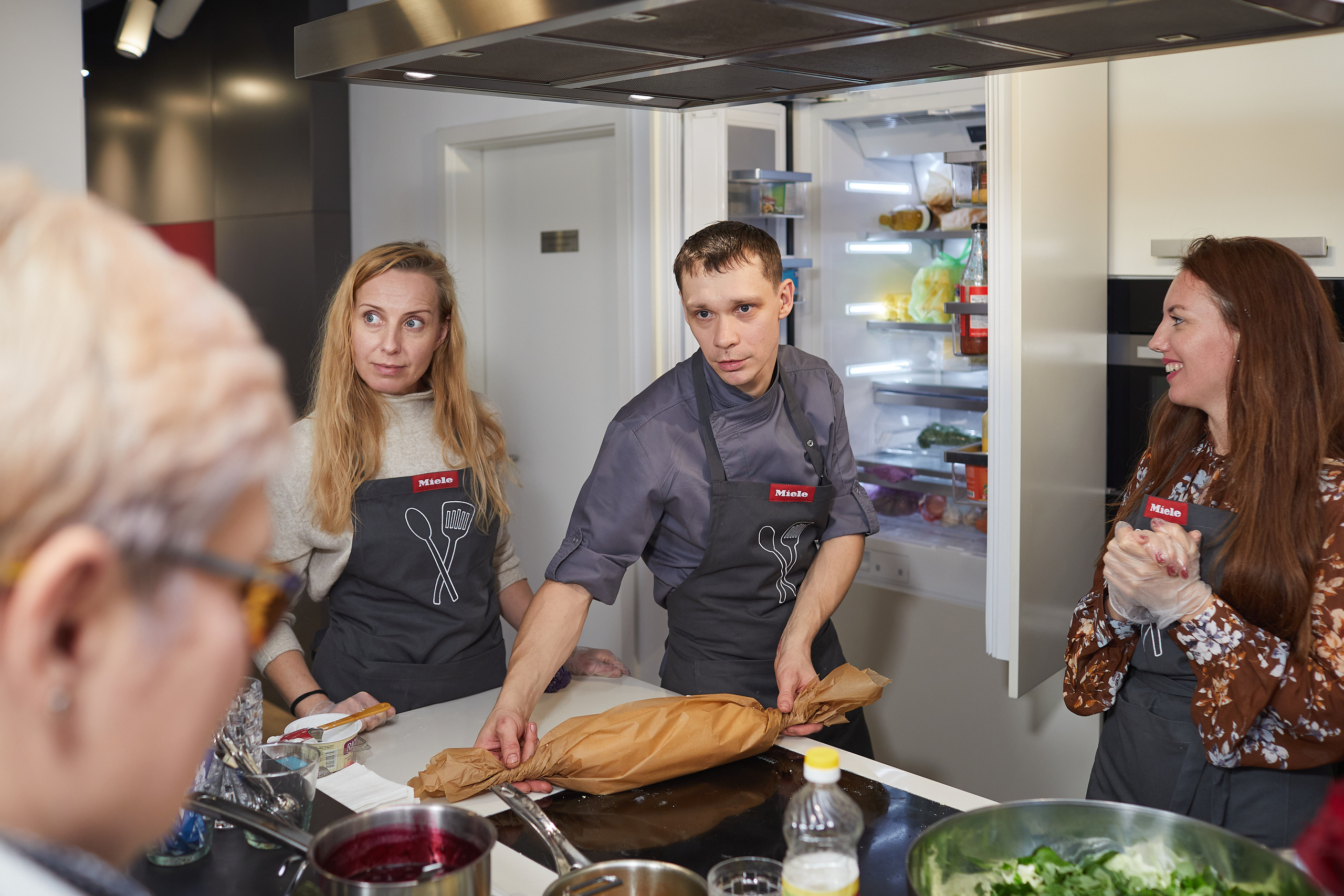 Готовим с техникой Miele. Александр Осин — корпоративный и семейный фотограф в Москве