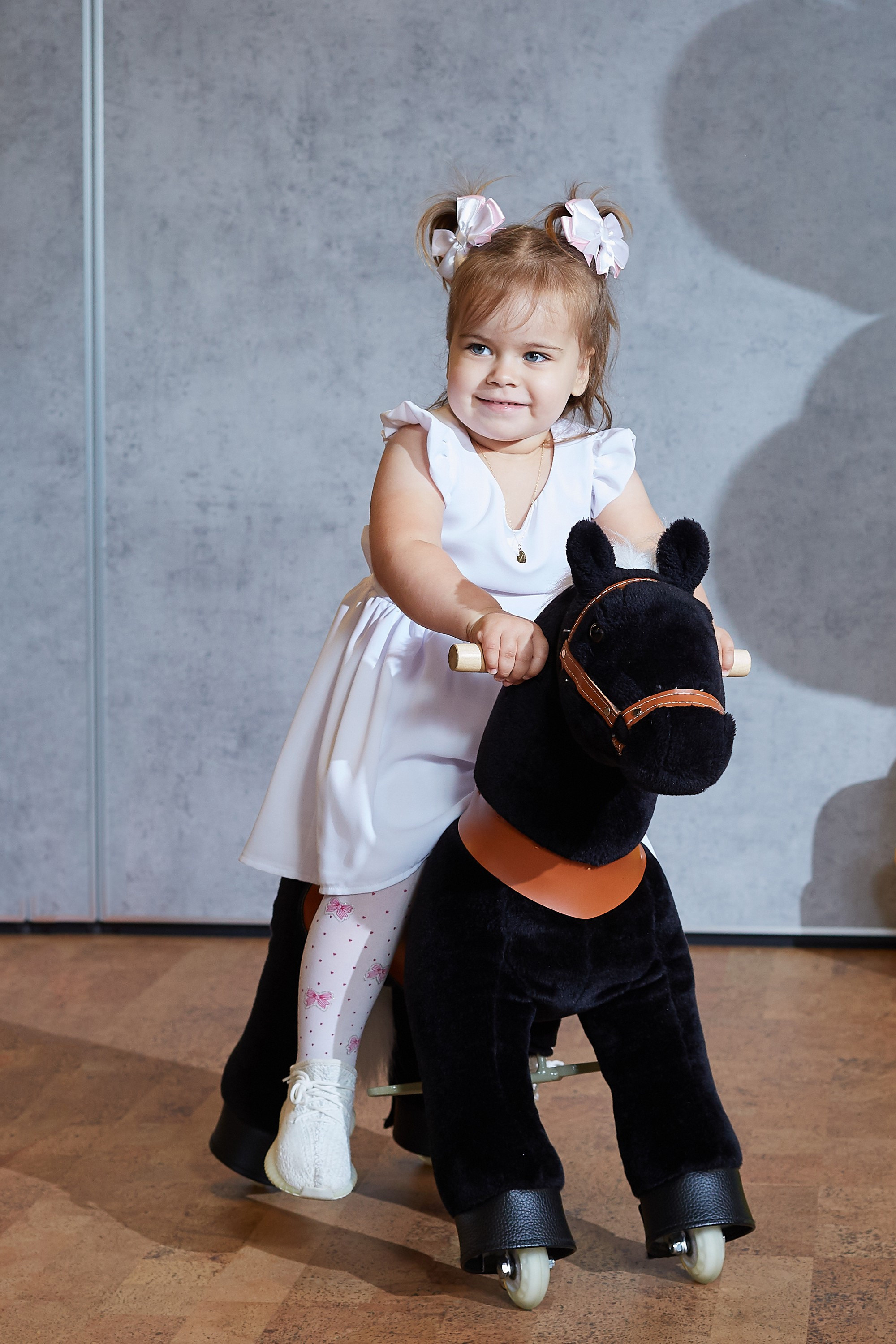 Алисе 2 годика Андерсон. Александр Осин — корпоративный и семейный фотограф в Москве