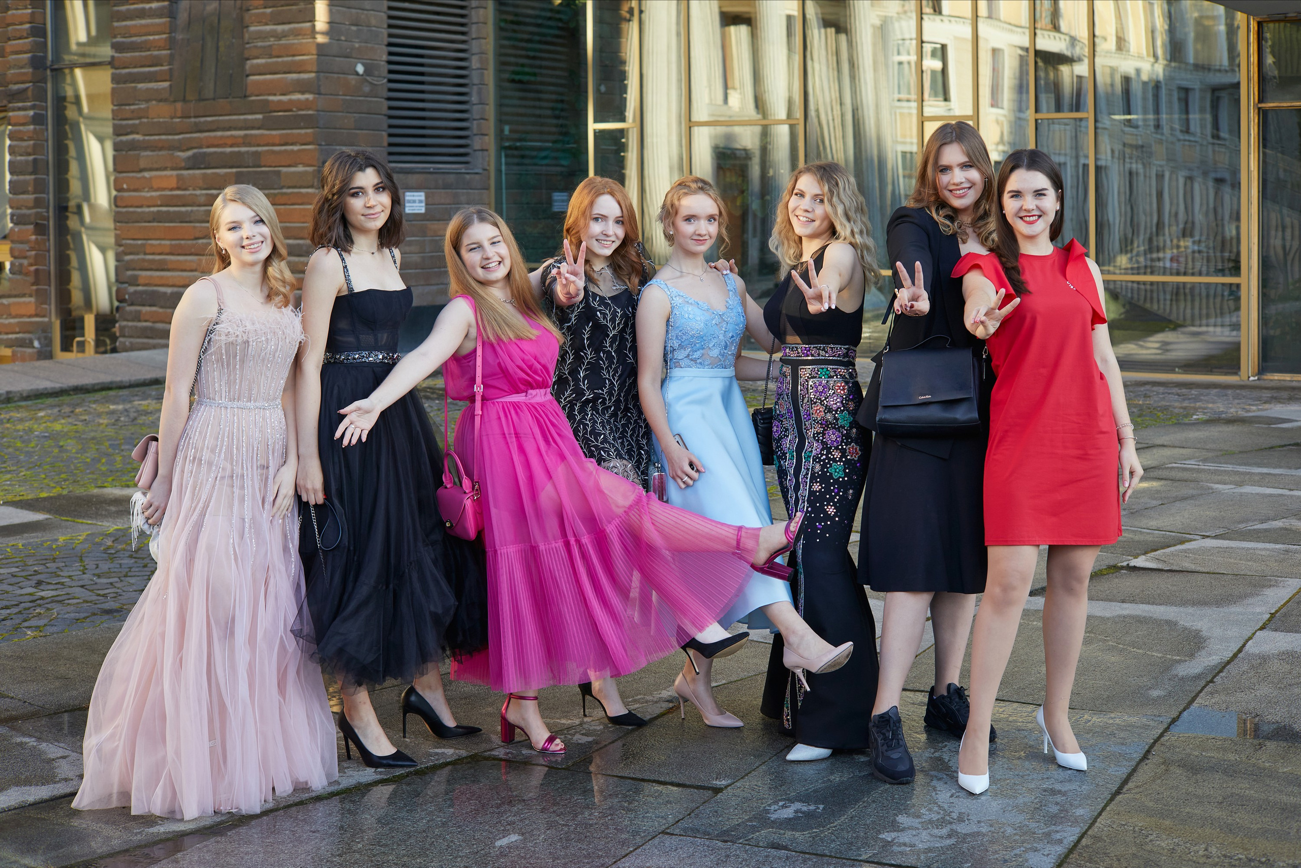 Выпускники Гимназии им Капцовых. Александр Осин — корпоративный и семейный фотограф в Москве