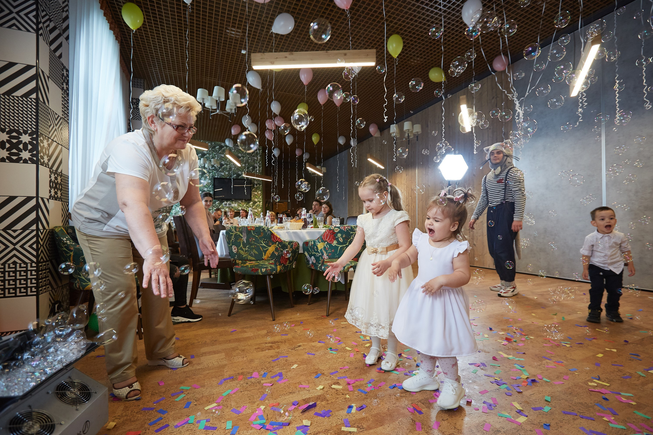 Алисе 2 годика Андерсон. Александр Осин — корпоративный и семейный фотограф в Москве