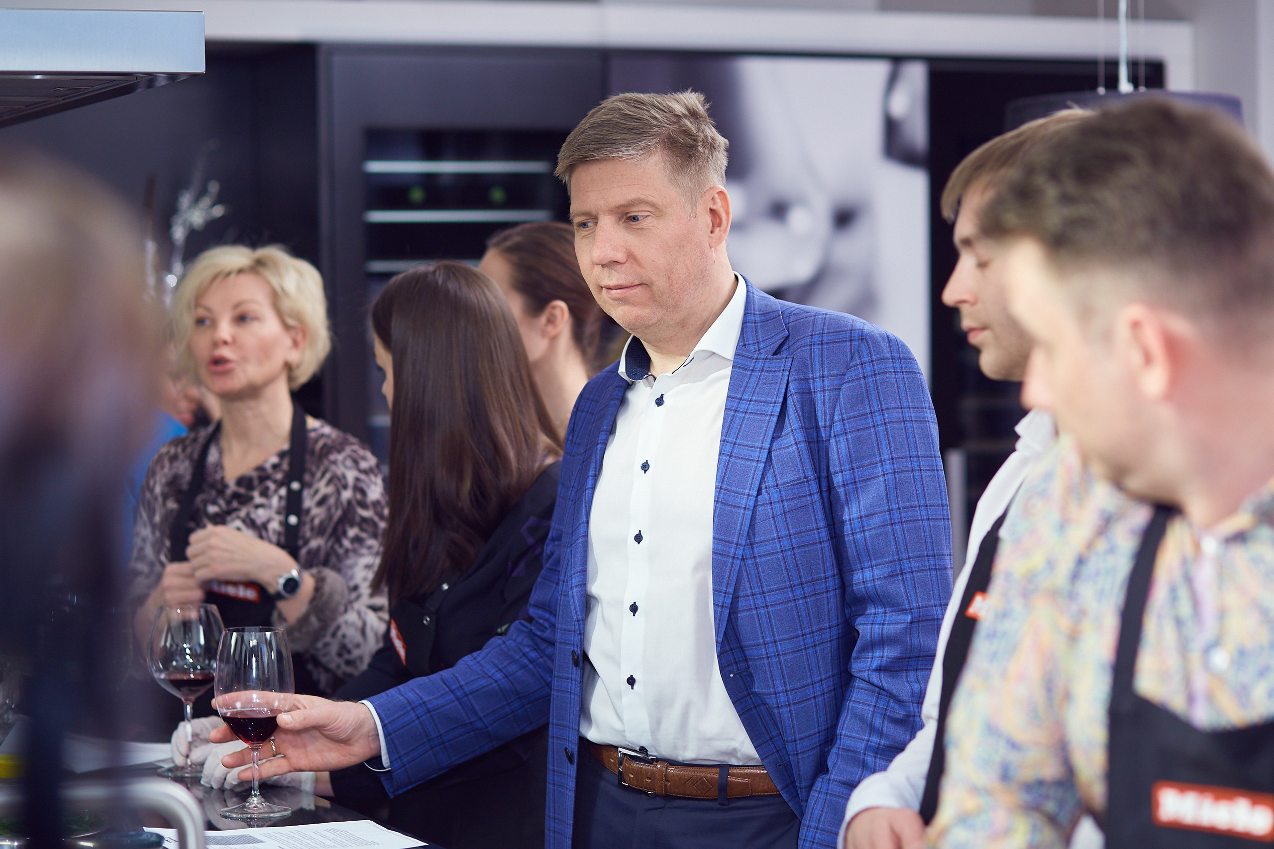 Награждение в Miele. Александр Осин — корпоративный и семейный фотограф в Москве