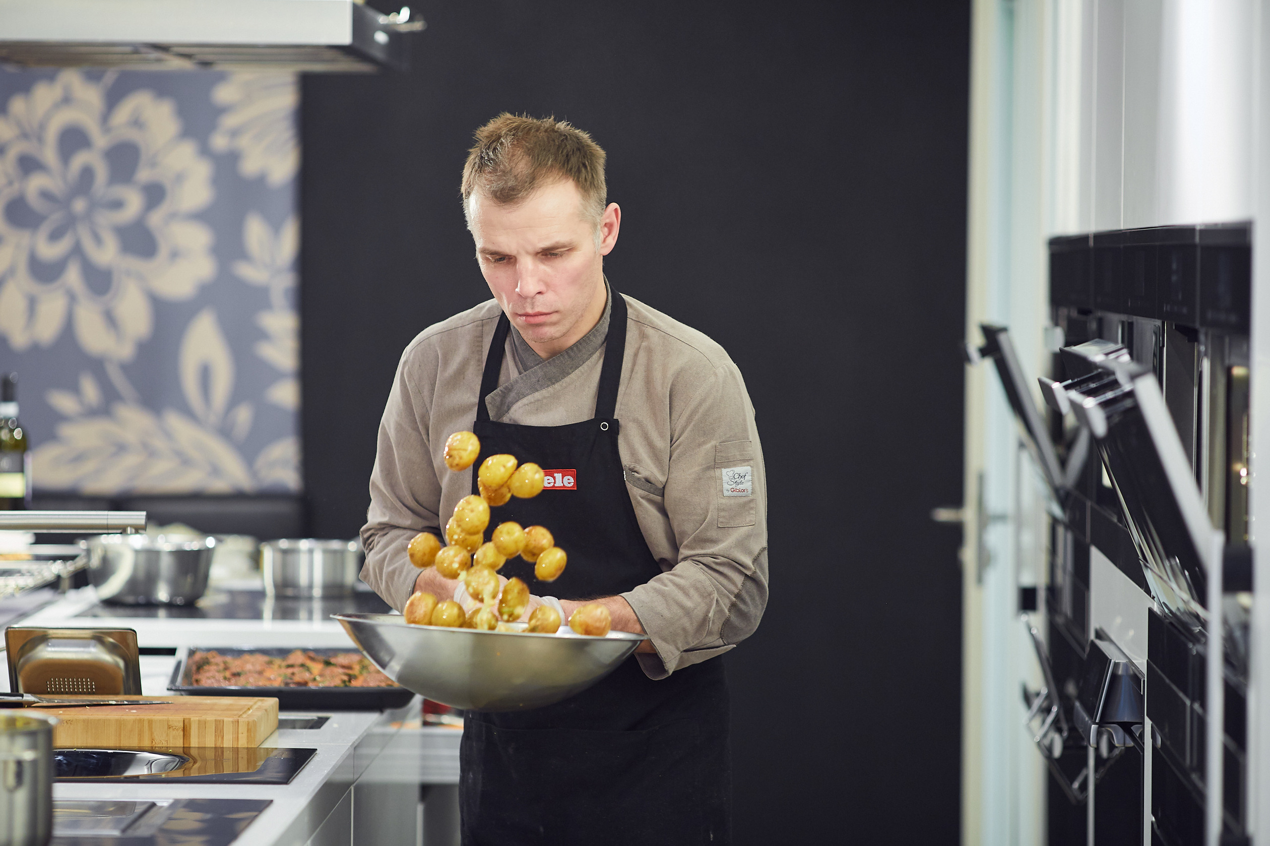 Гастроужин с Miele. Александр Осин — корпоративный и семейный фотограф в Москве