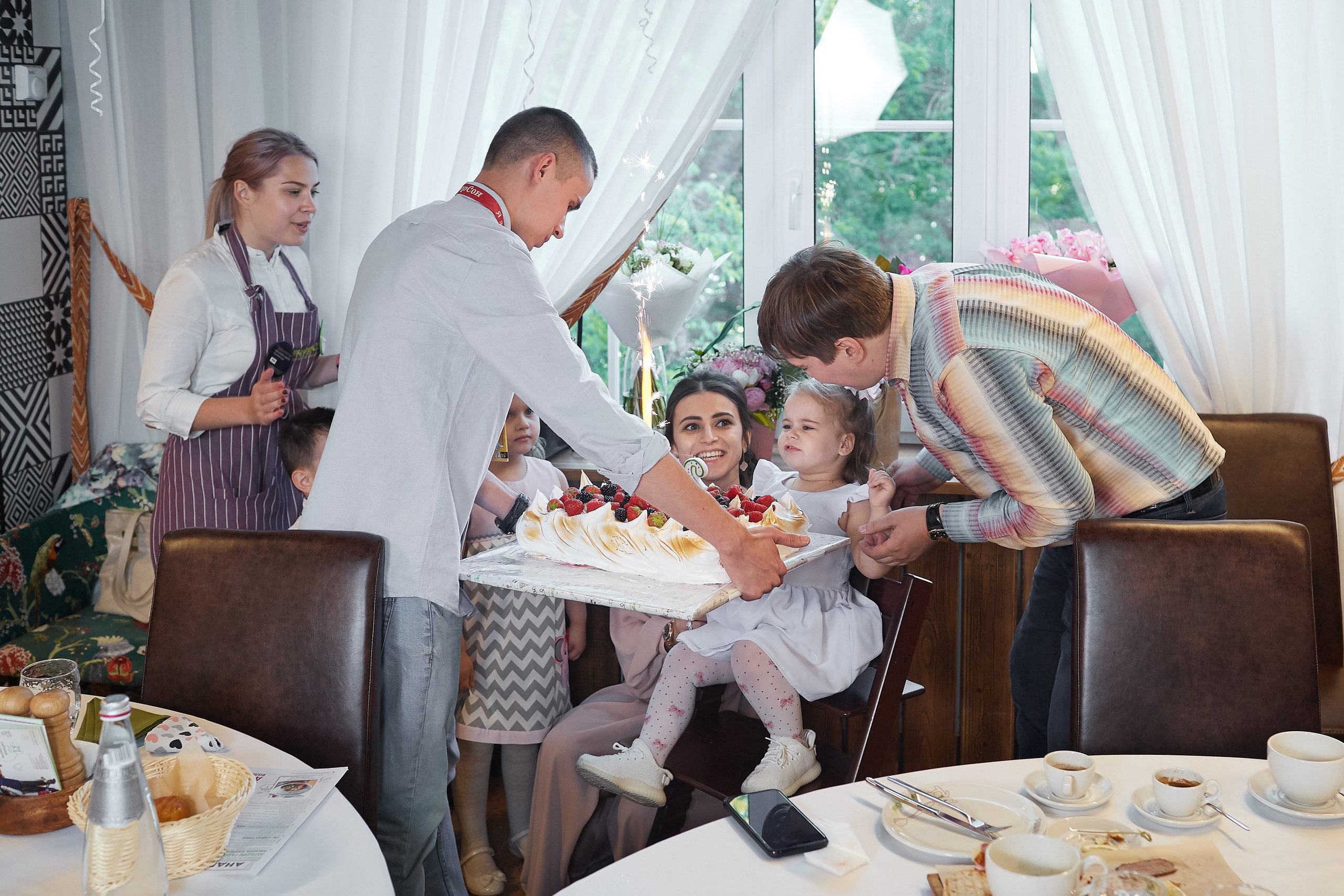 Алисе 2 годика Андерсон. Александр Осин — корпоративный и семейный фотограф в Москве
