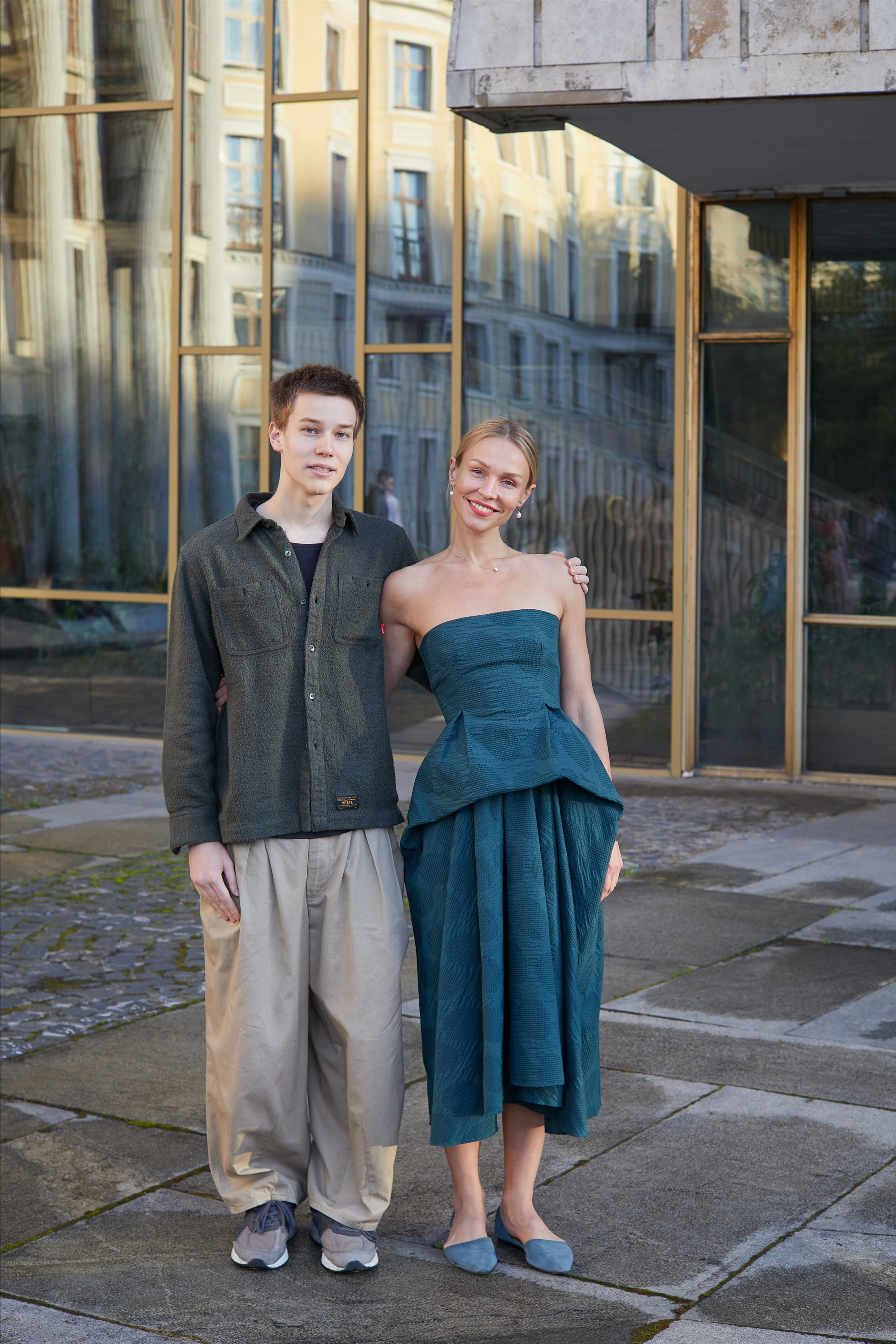 Выпускники Гимназии им Капцовых. Александр Осин — корпоративный и семейный фотограф в Москве