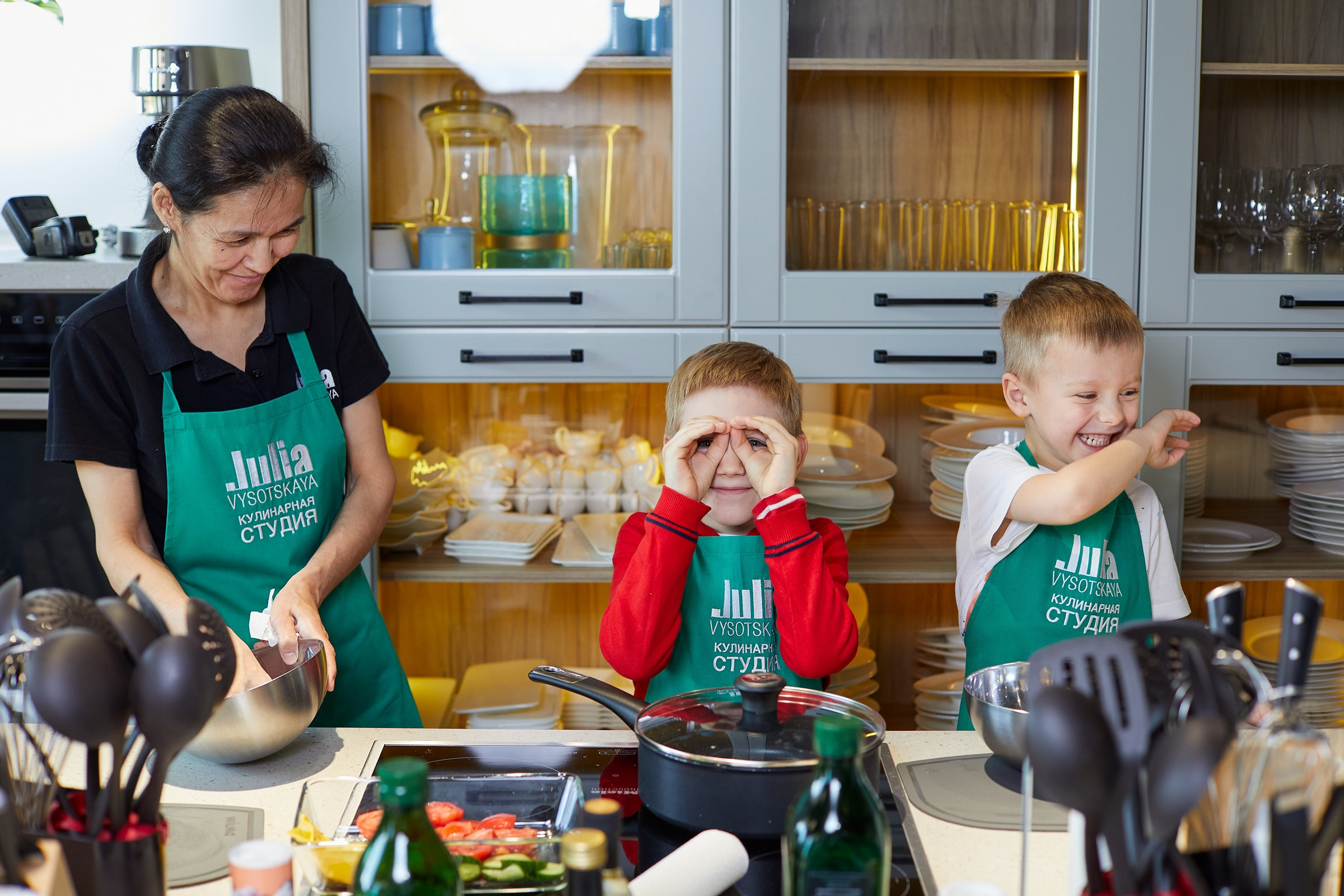 Ване 9 лет. Александр Осин — корпоративный и семейный фотограф в Москве