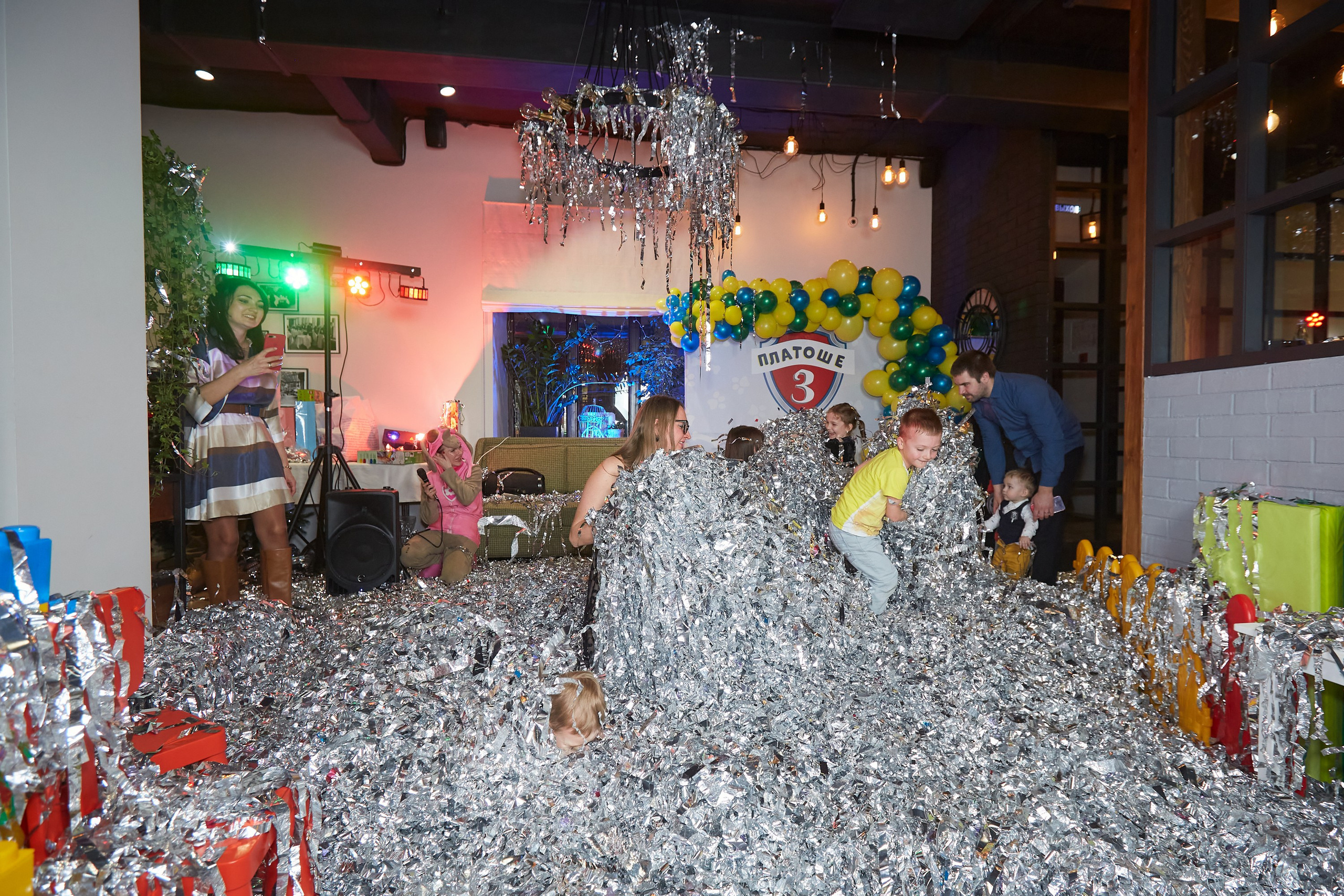 Платоше 3 года. Александр Осин — корпоративный и семейный фотограф в Москве