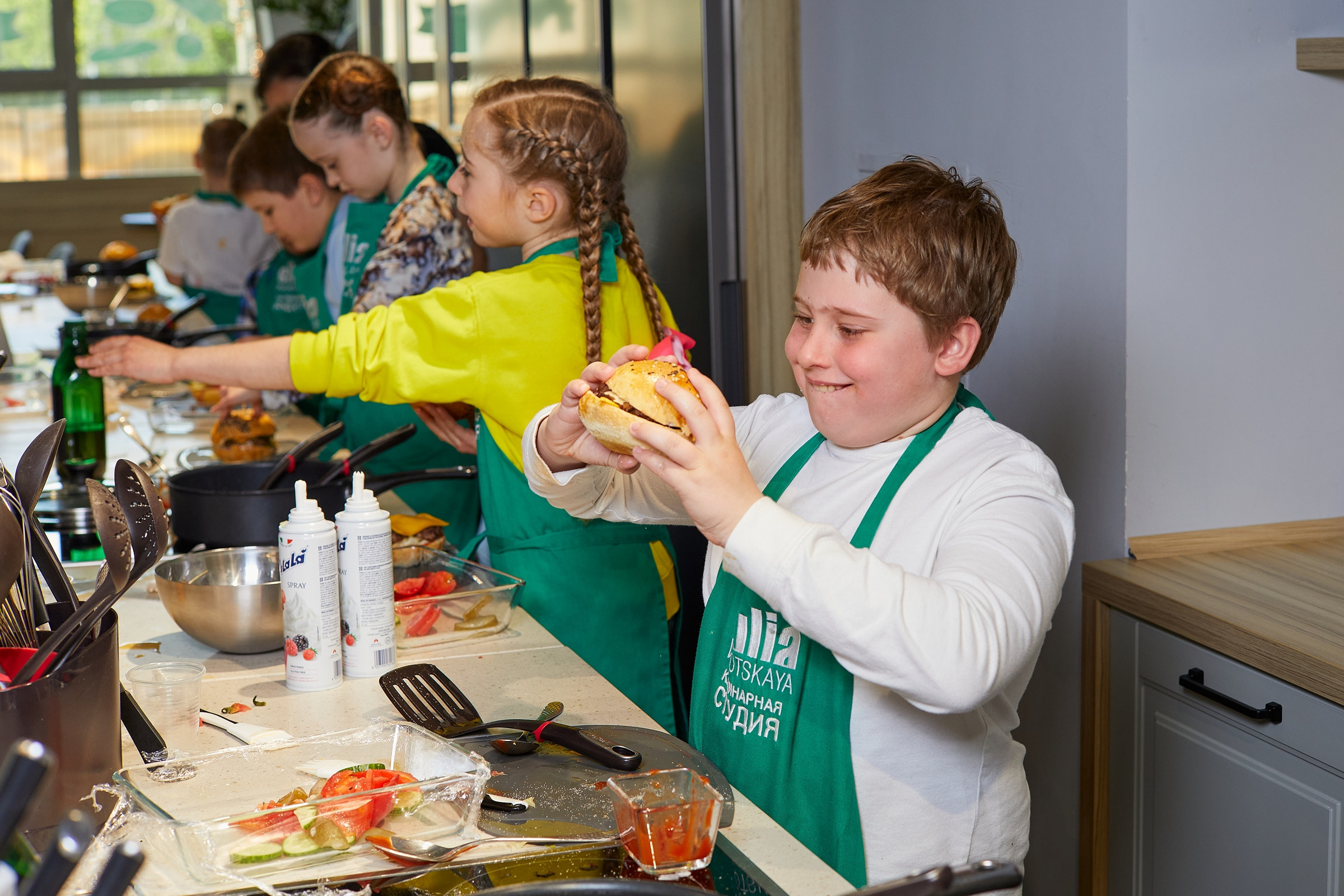 Ване 9 лет. Александр Осин — корпоративный и семейный фотограф в Москве