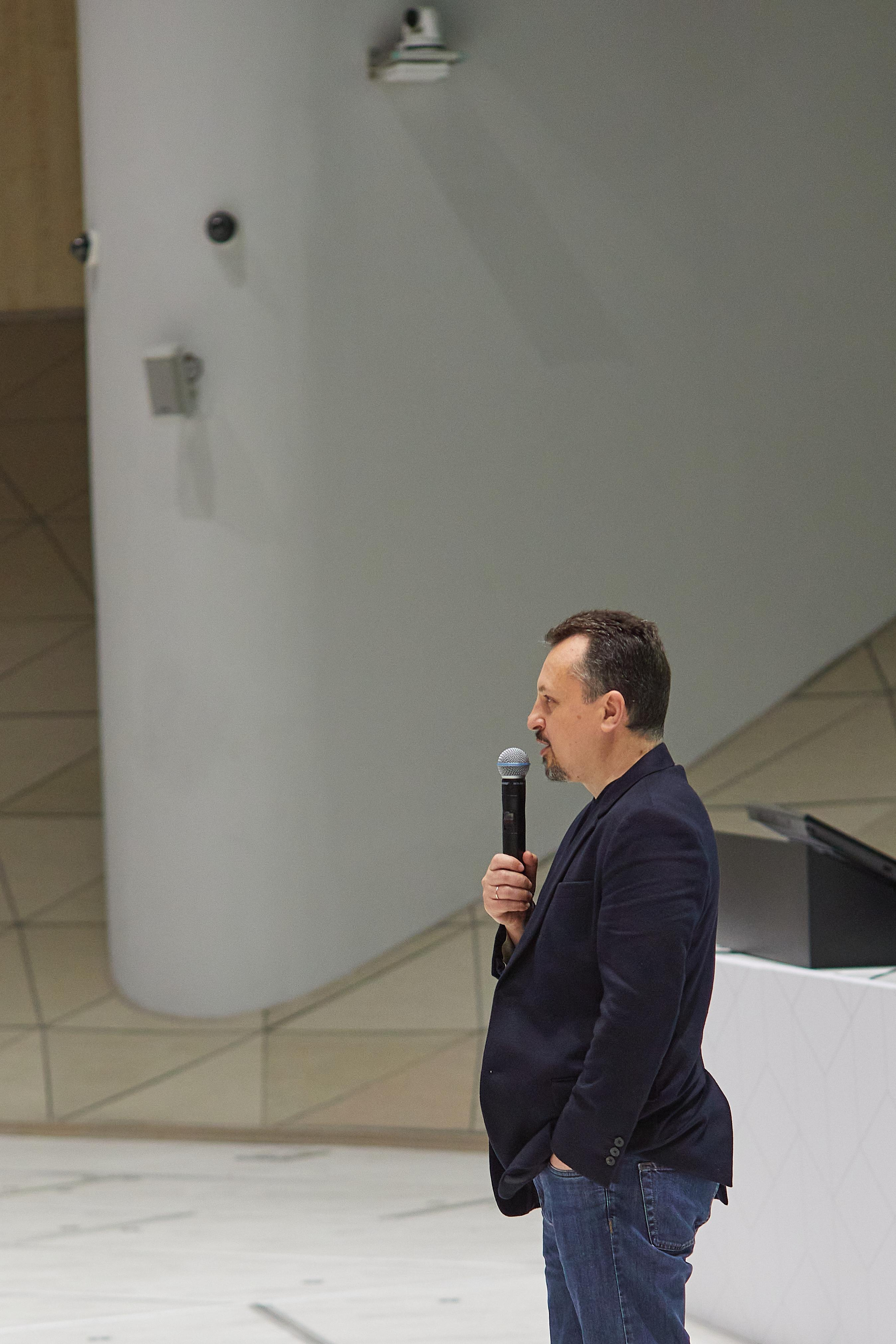 СКОЛКОВО. Александр Осин — корпоративный и семейный фотограф в Москве