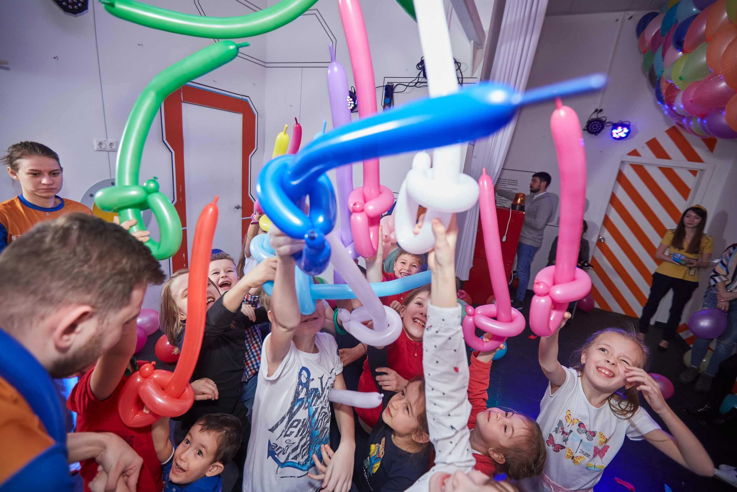 Отмечаем 8 лет в BlasterTag. Александр Осин — корпоративный и семейный фотограф в Москве