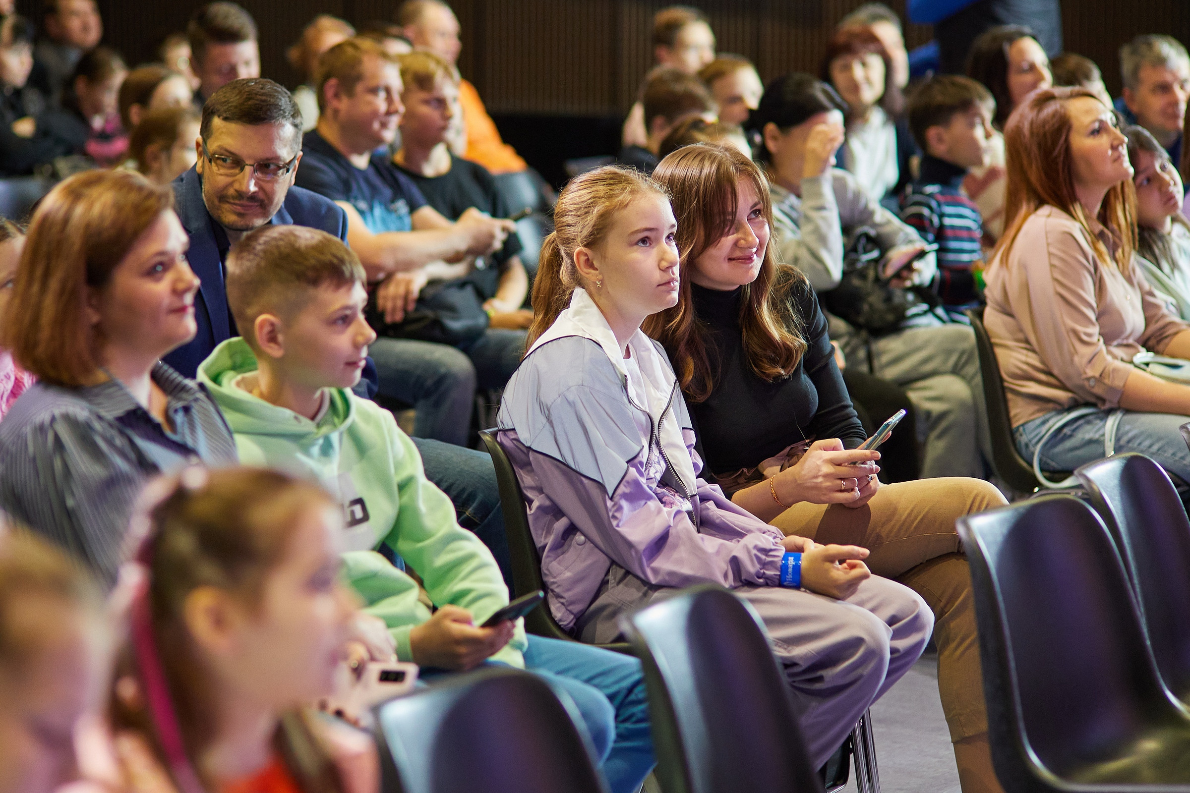 Новард PROFF в Технограде. Александр Осин — корпоративный и семейный фотограф в Москве