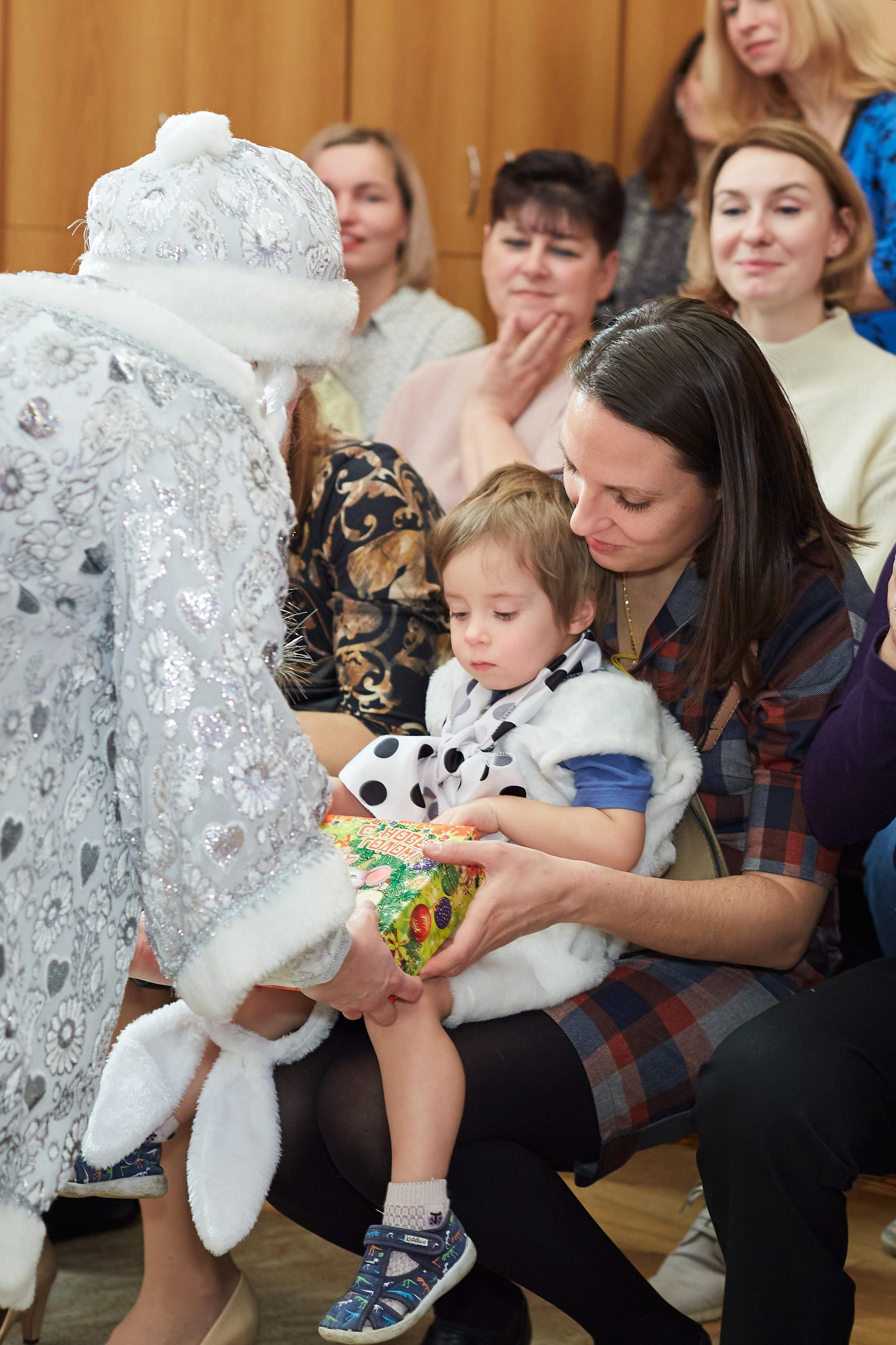 Утренник в саду Горошина. Александр Осин — корпоративный и семейный фотограф в Москве