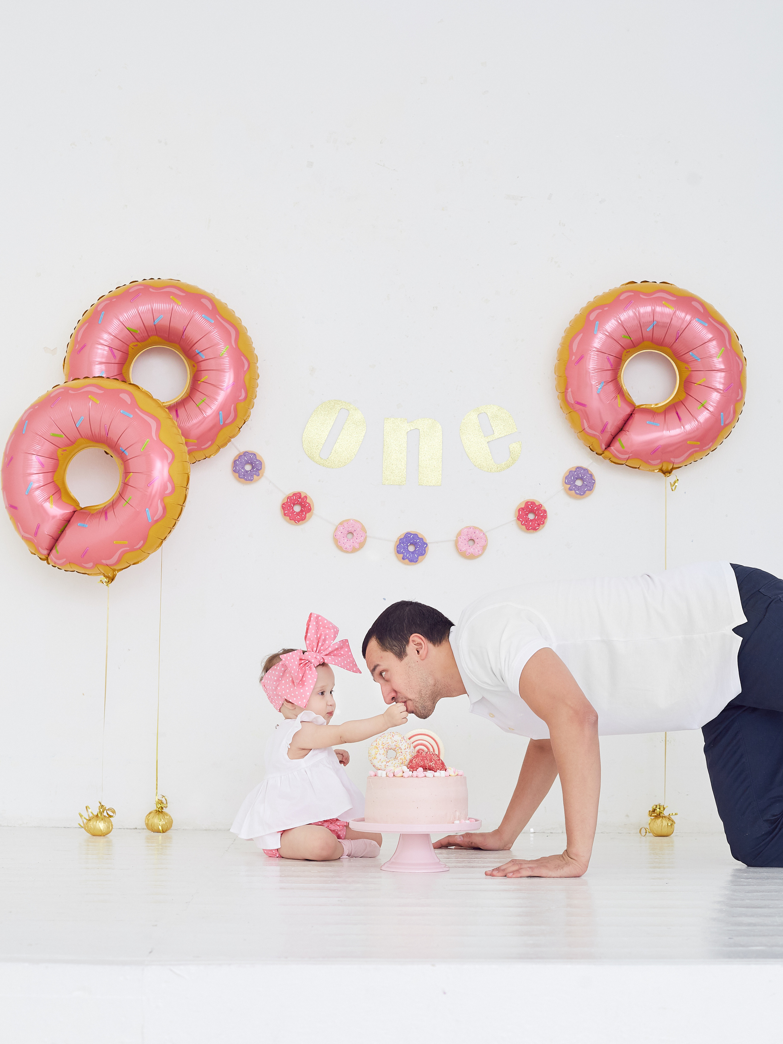 Пончиковый Smash Cake. Александр Осин — корпоративный и семейный фотограф в Москве