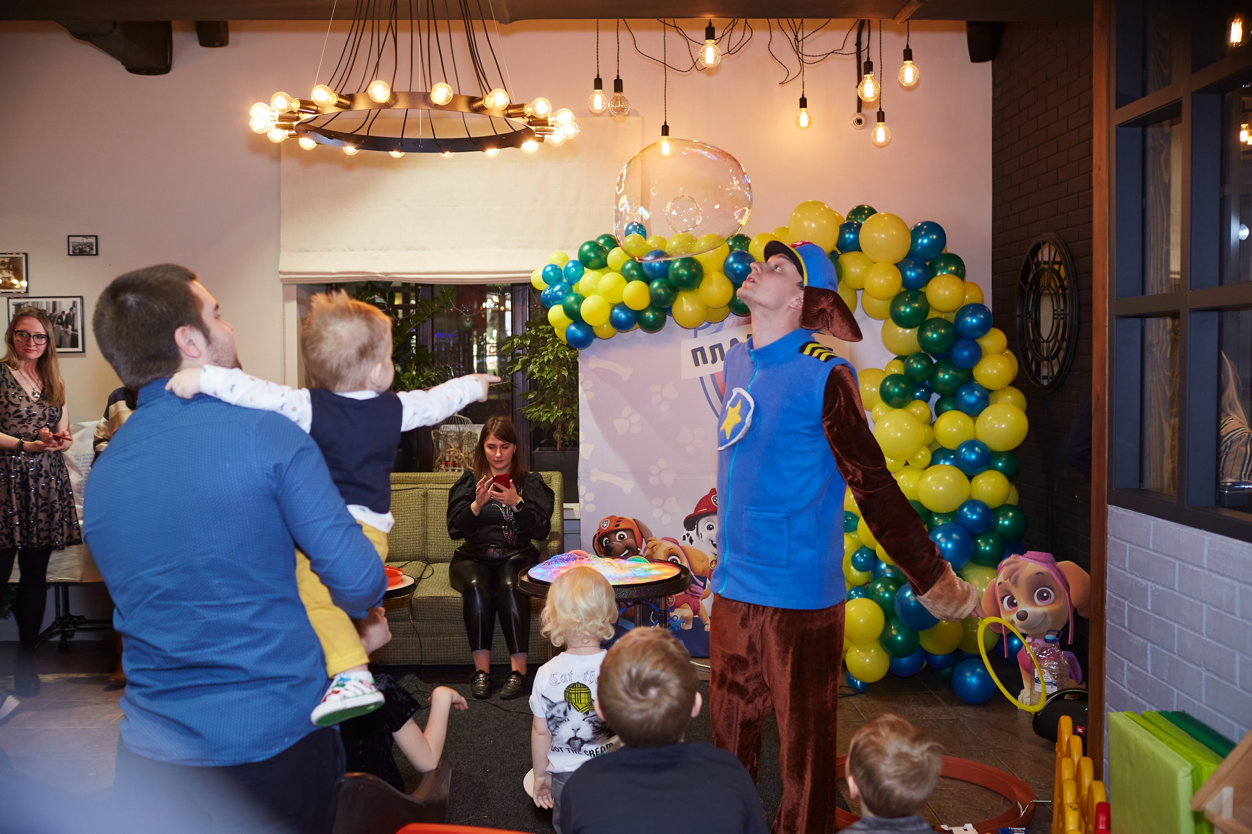 Платоше 3 года. Александр Осин — корпоративный и семейный фотограф в Москве