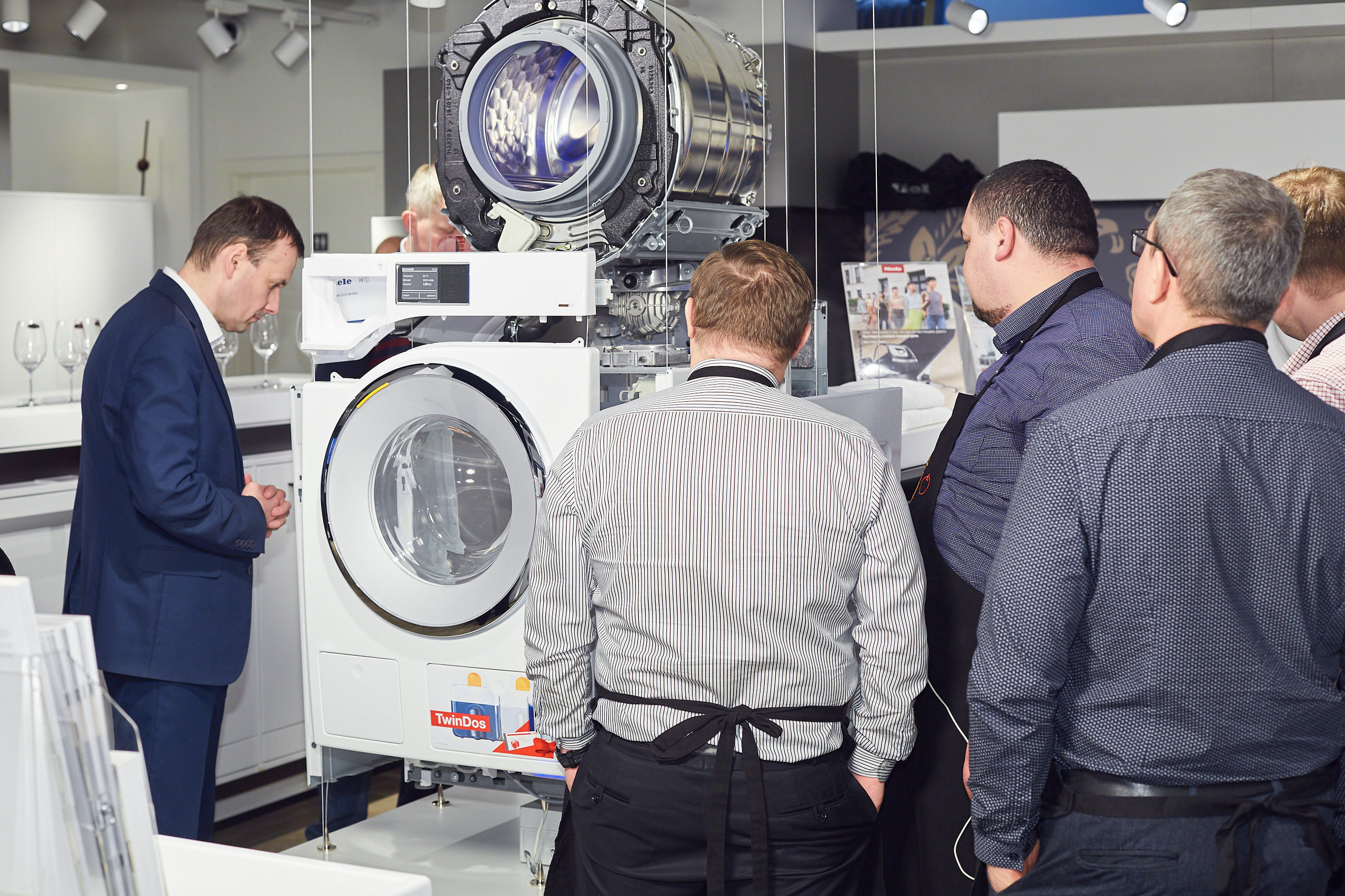 Гастроужин с Miele. Александр Осин — корпоративный и семейный фотограф в Москве