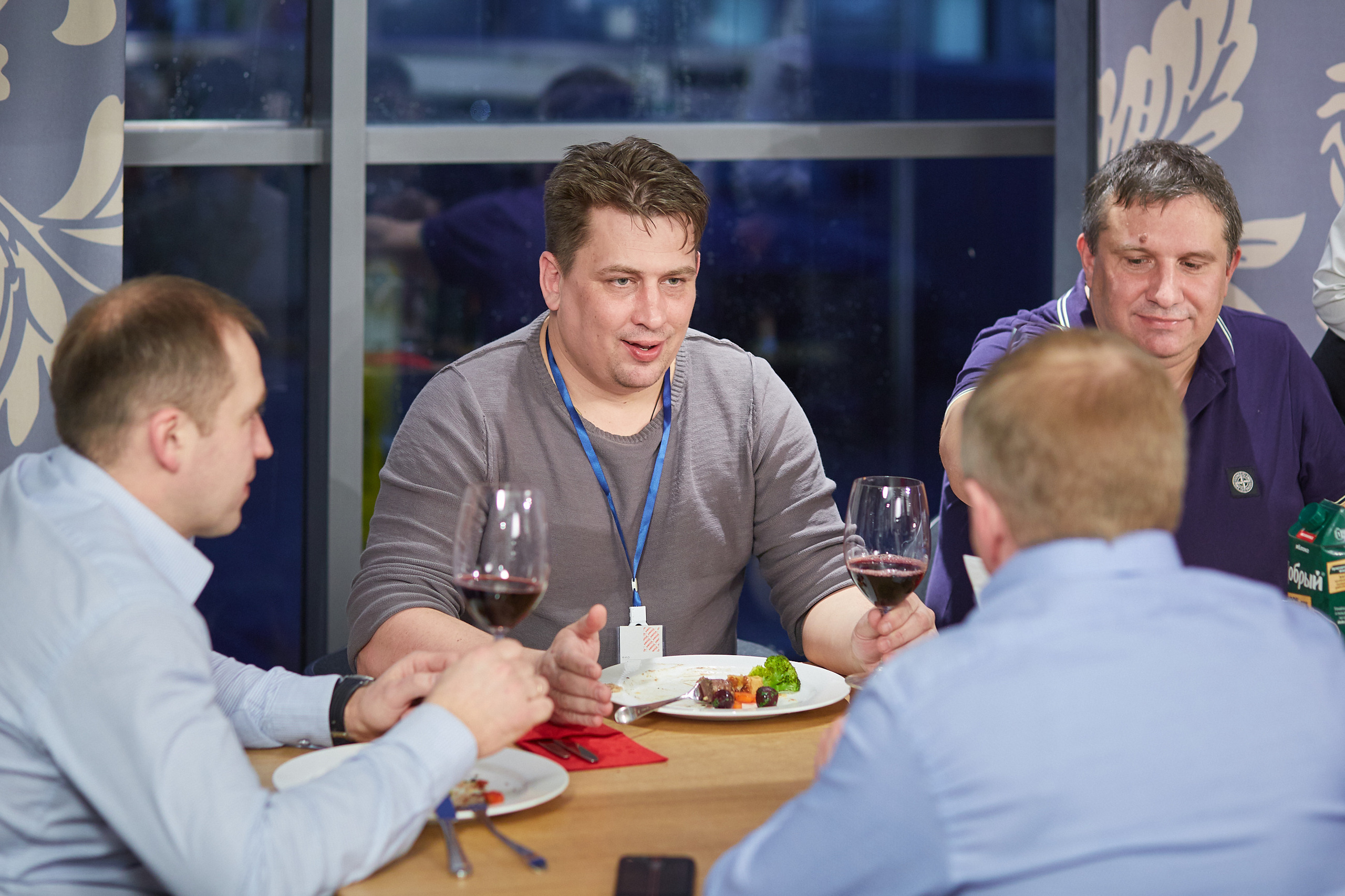 Готовим вместе с Miele. Александр Осин — корпоративный и семейный фотограф в Москве