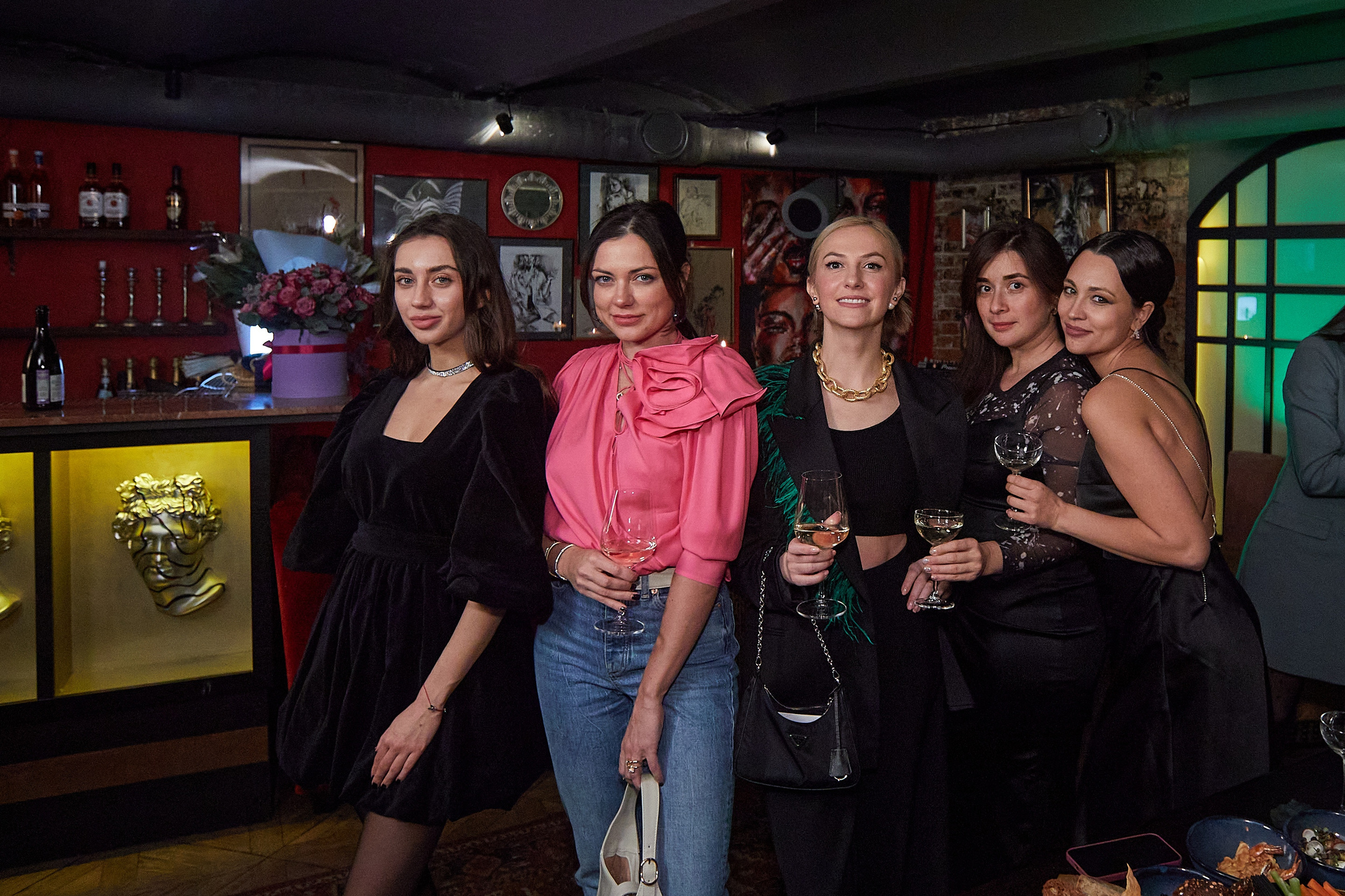 Александр Осин — корпоративный и семейный фотограф в Москве