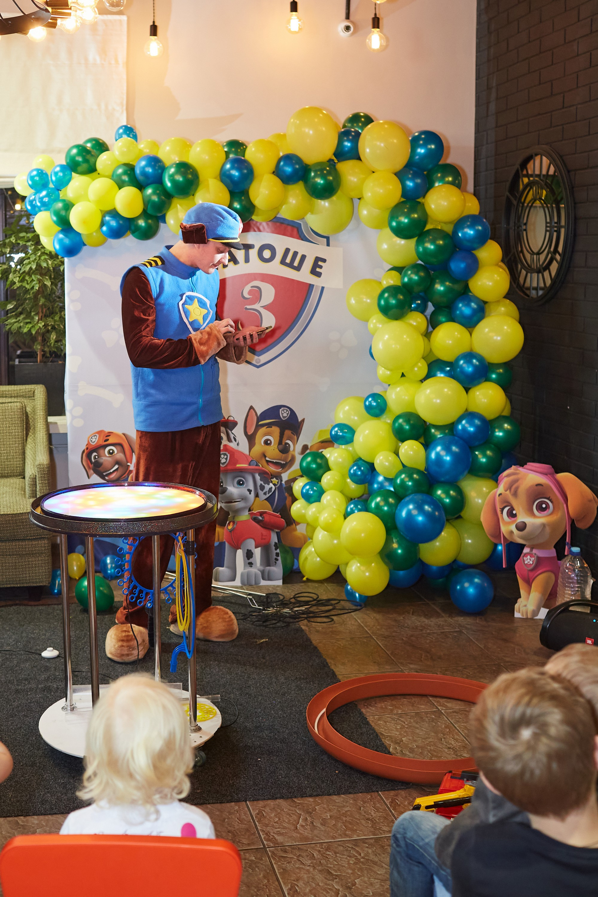 Платоше 3 года. Александр Осин — корпоративный и семейный фотограф в Москве