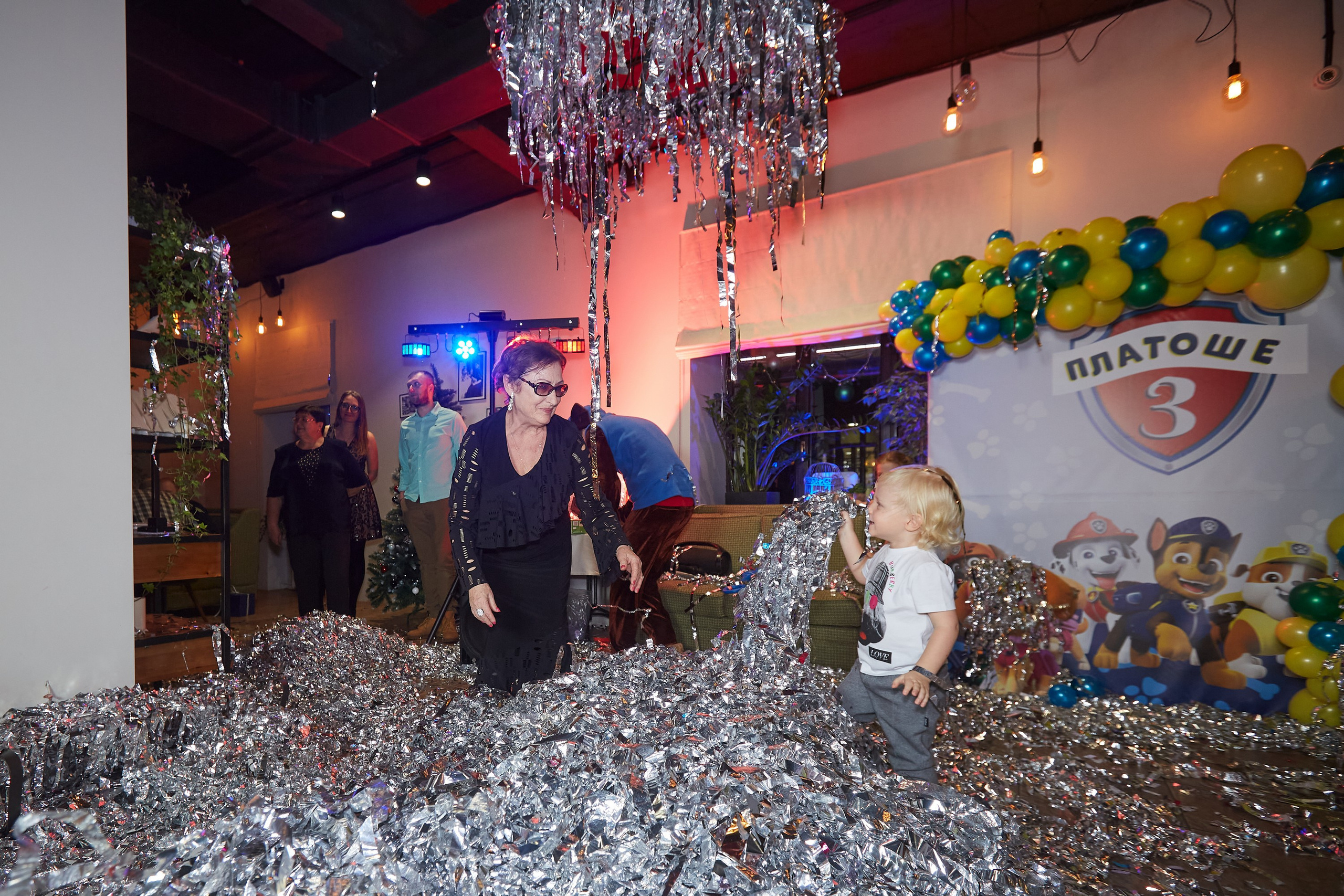 Платоше 3 года. Александр Осин — корпоративный и семейный фотограф в Москве