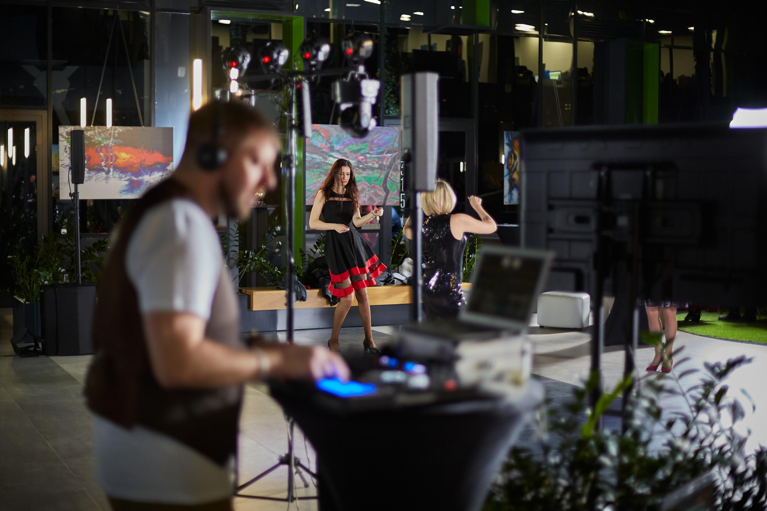 SOLLAB. Александр Осин — корпоративный и семейный фотограф в Москве