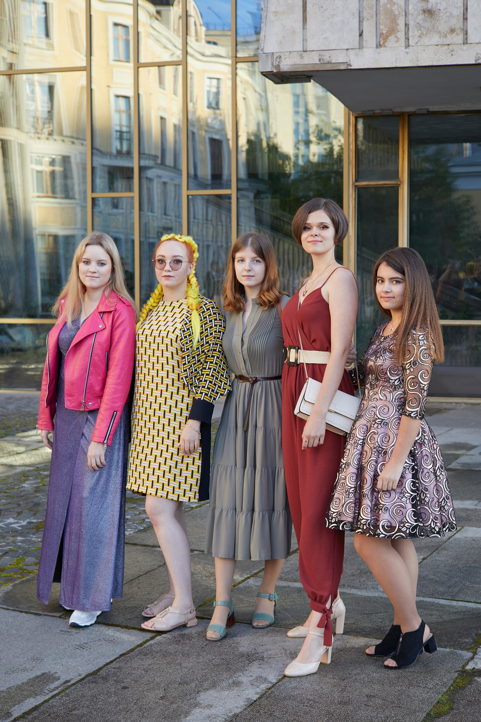 Выпускники Гимназии им Капцовых. Александр Осин — корпоративный и семейный фотограф в Москве