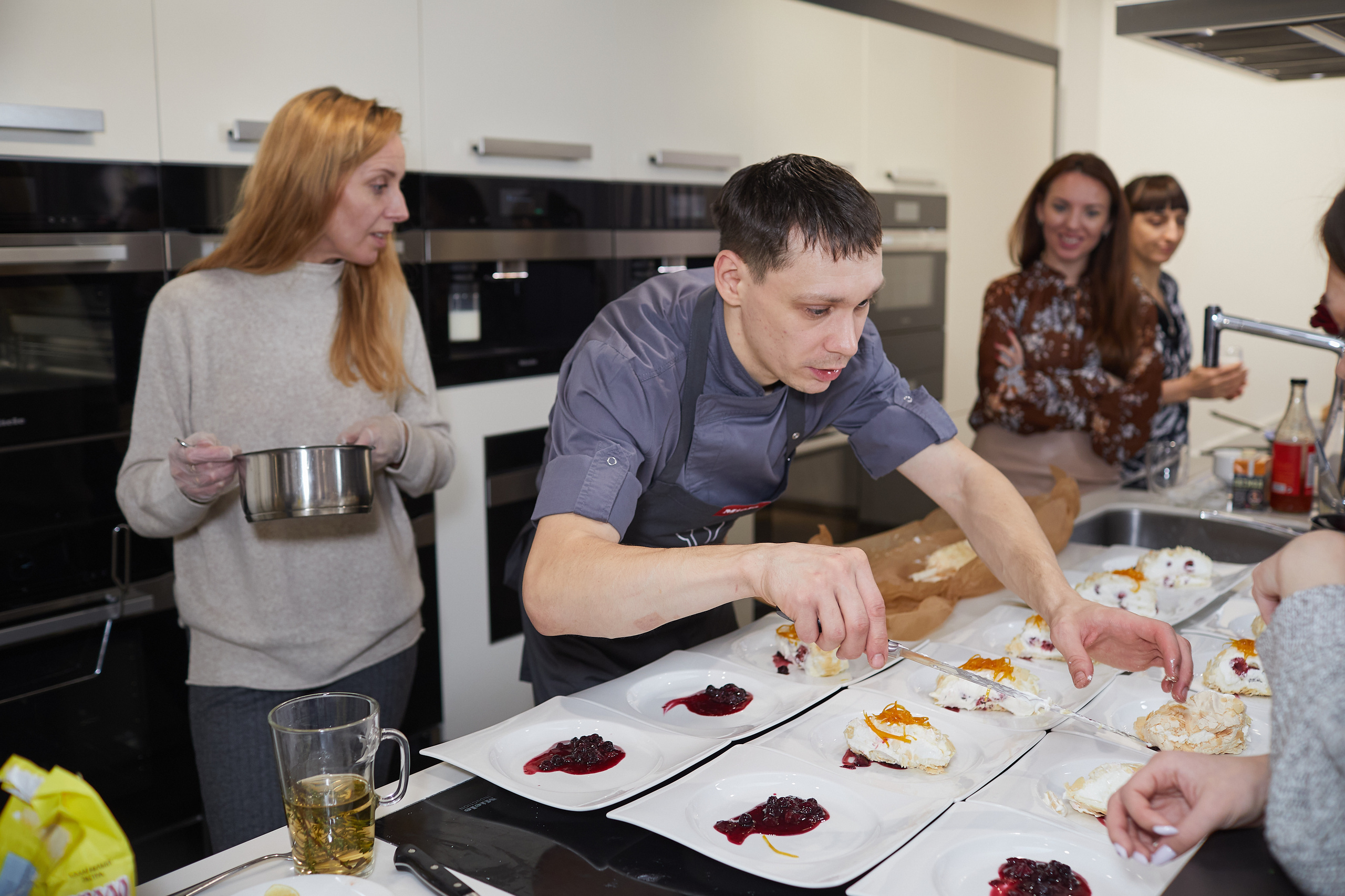 Готовим с техникой Miele. Александр Осин — корпоративный и семейный фотограф в Москве