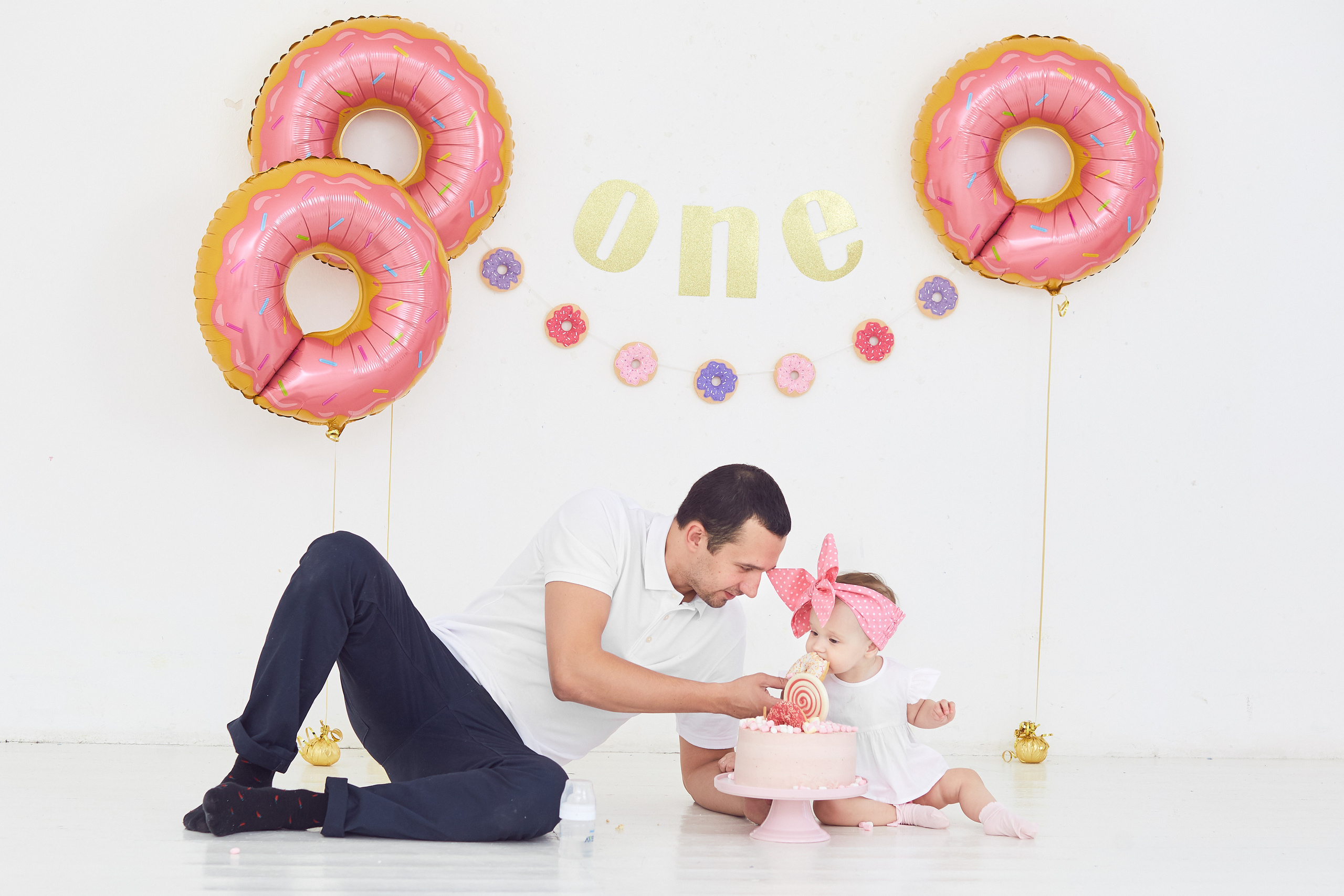 Пончиковый Smash Cake. Александр Осин — корпоративный и семейный фотограф в Москве