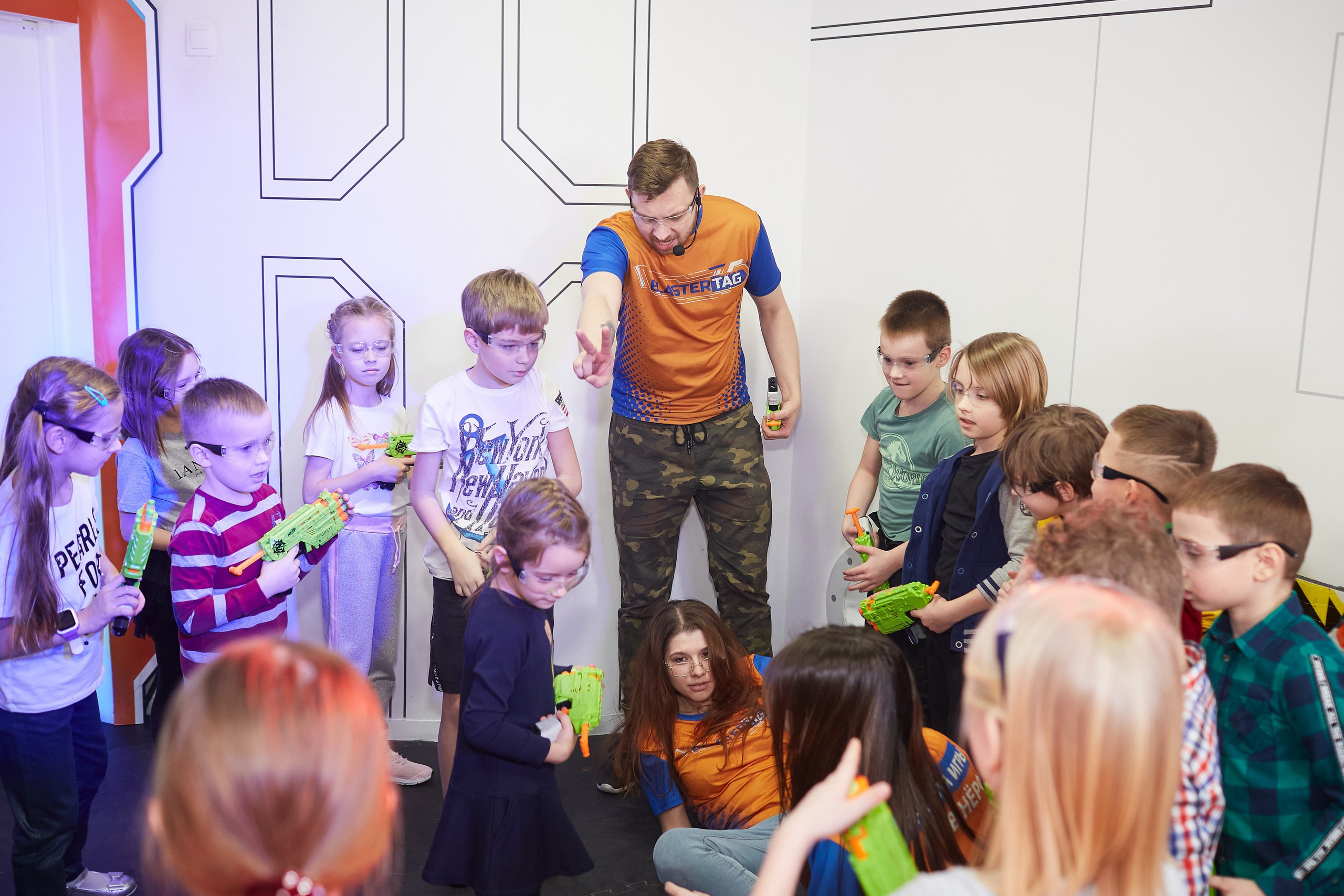 Отмечаем 8 лет в BlasterTag. Александр Осин — корпоративный и семейный фотограф в Москве