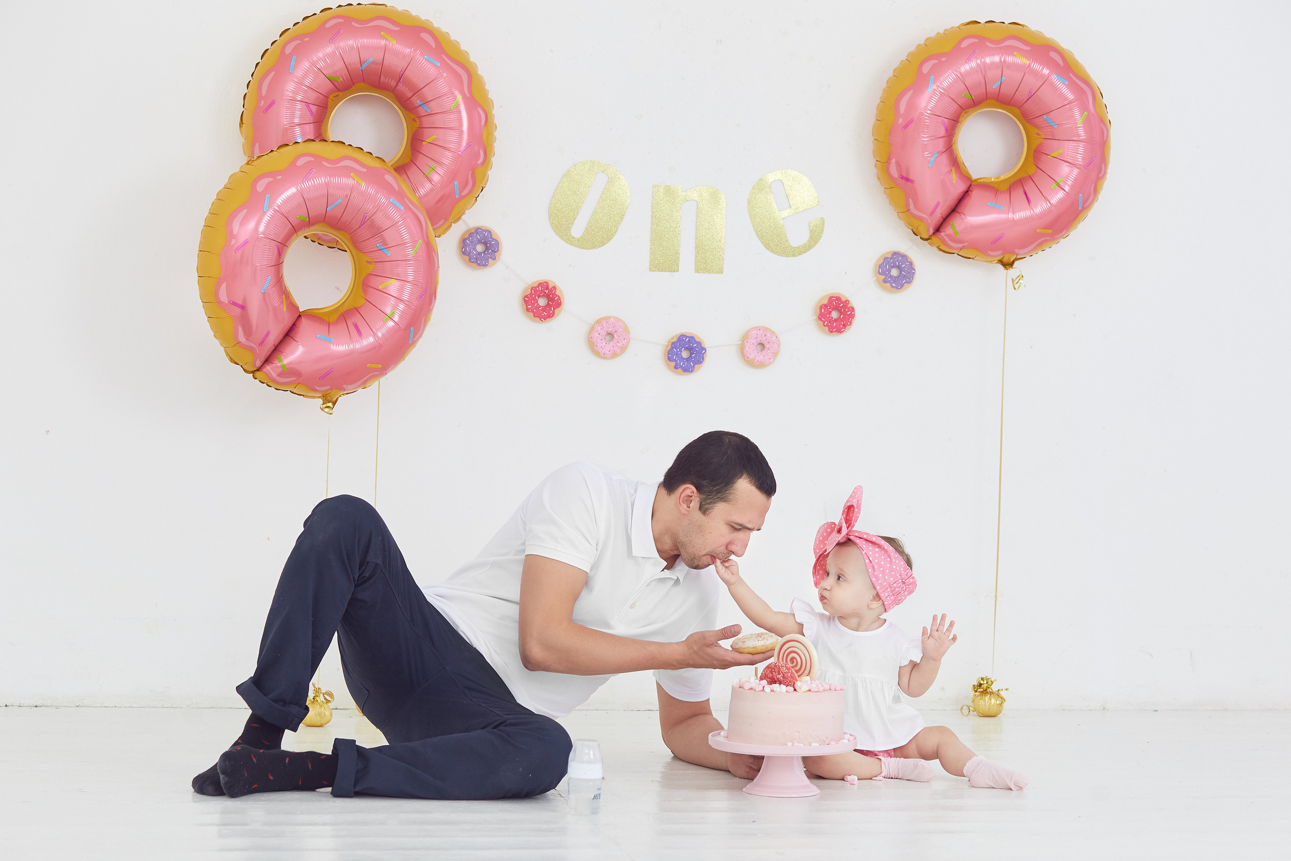 Пончиковый Smash Cake. Александр Осин — корпоративный и семейный фотограф в Москве