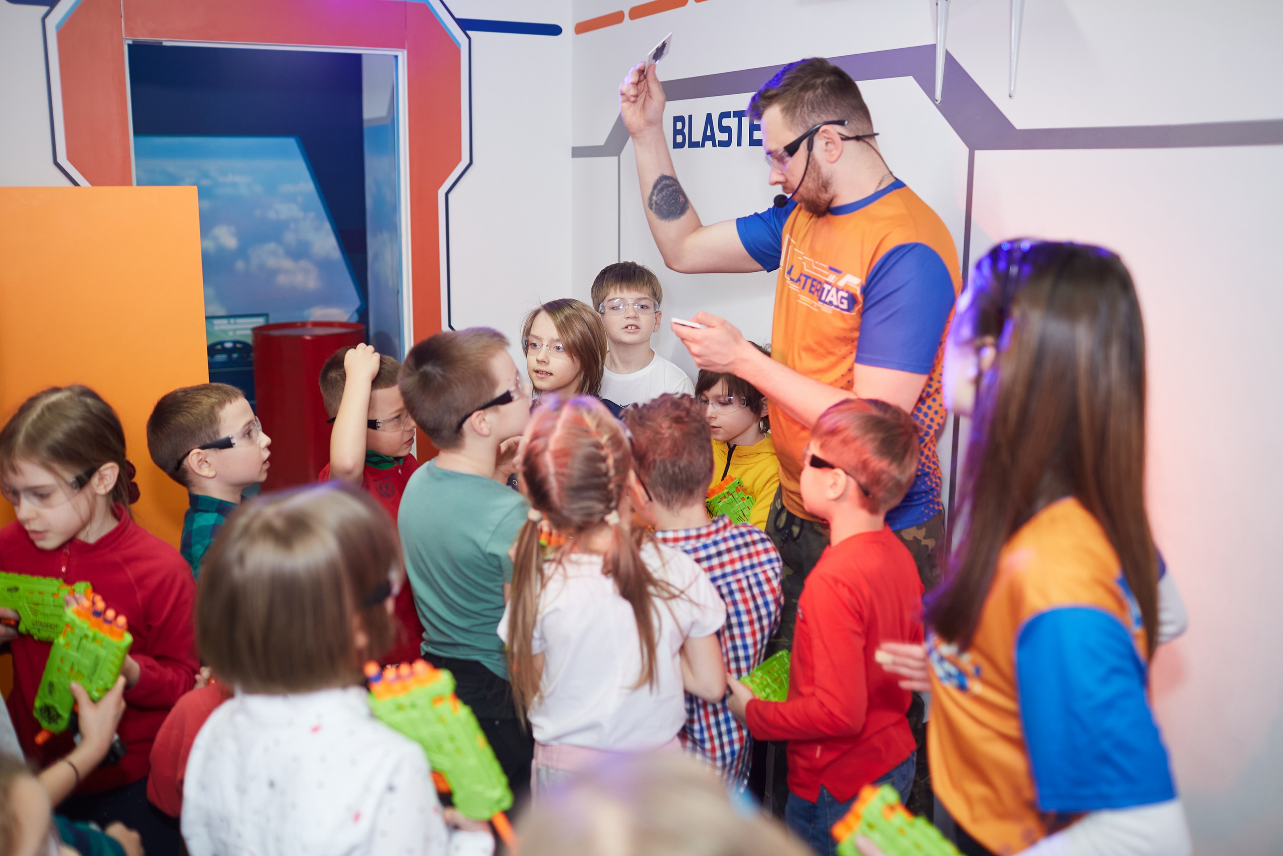 Отмечаем 8 лет в BlasterTag. Александр Осин — корпоративный и семейный фотограф в Москве