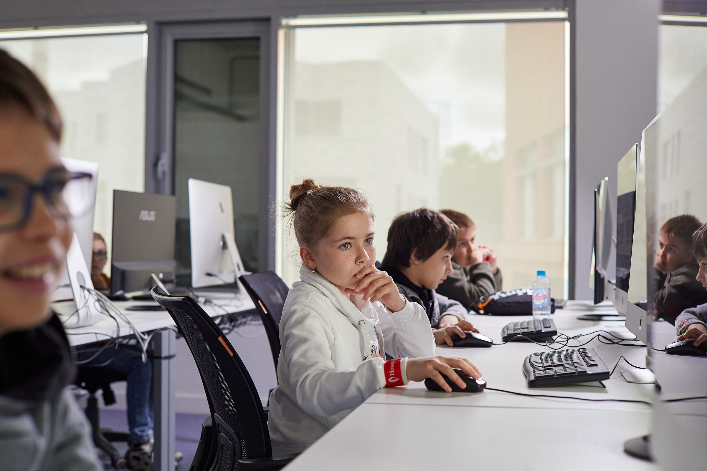 Новард PROFF в Технограде. Александр Осин — корпоративный и семейный фотограф в Москве