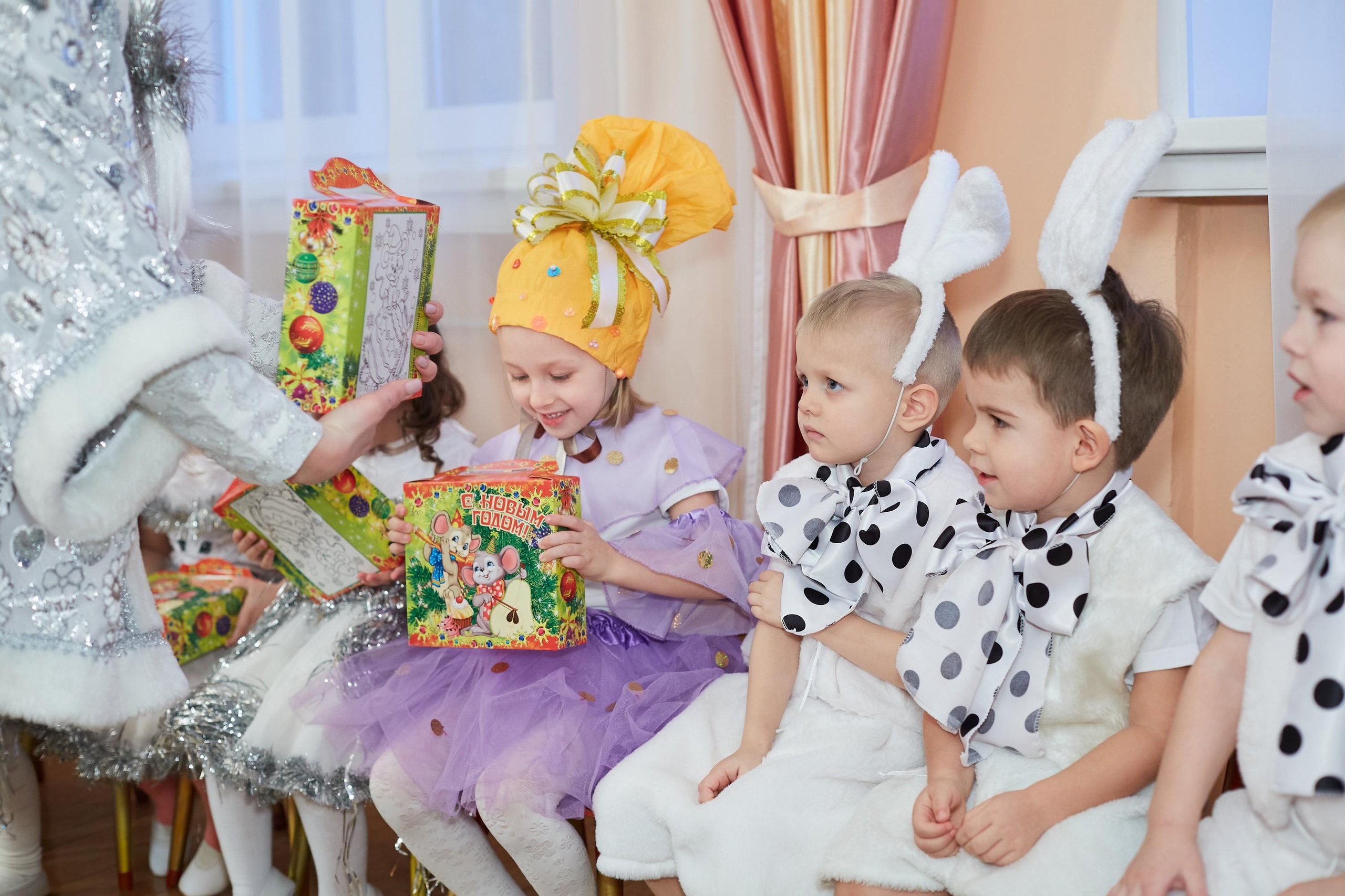 Утренник в саду Горошина. Александр Осин — корпоративный и семейный фотограф в Москве